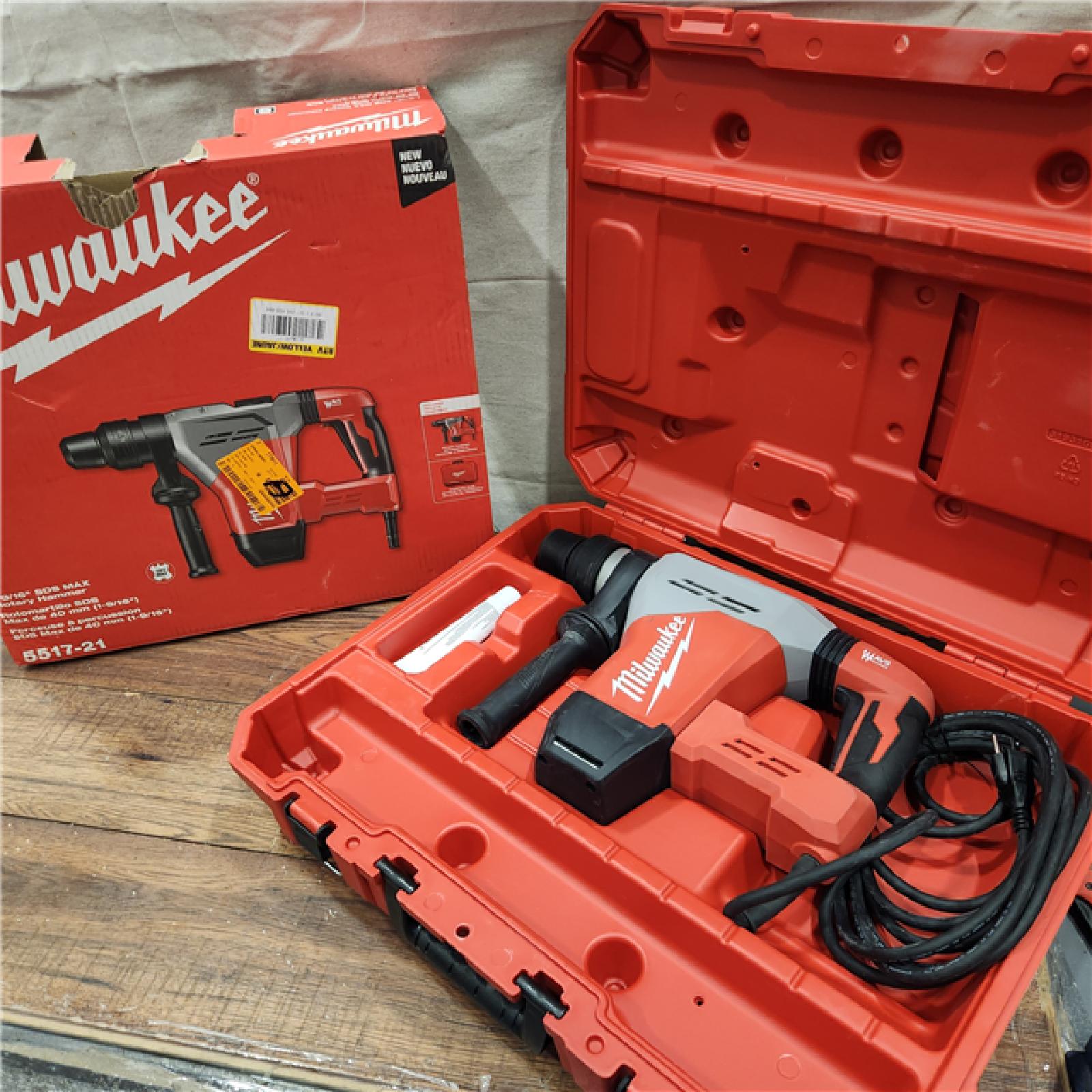 AS-IS Milwaukee 1-9/16 in. SDS-Max Rotary Hammer