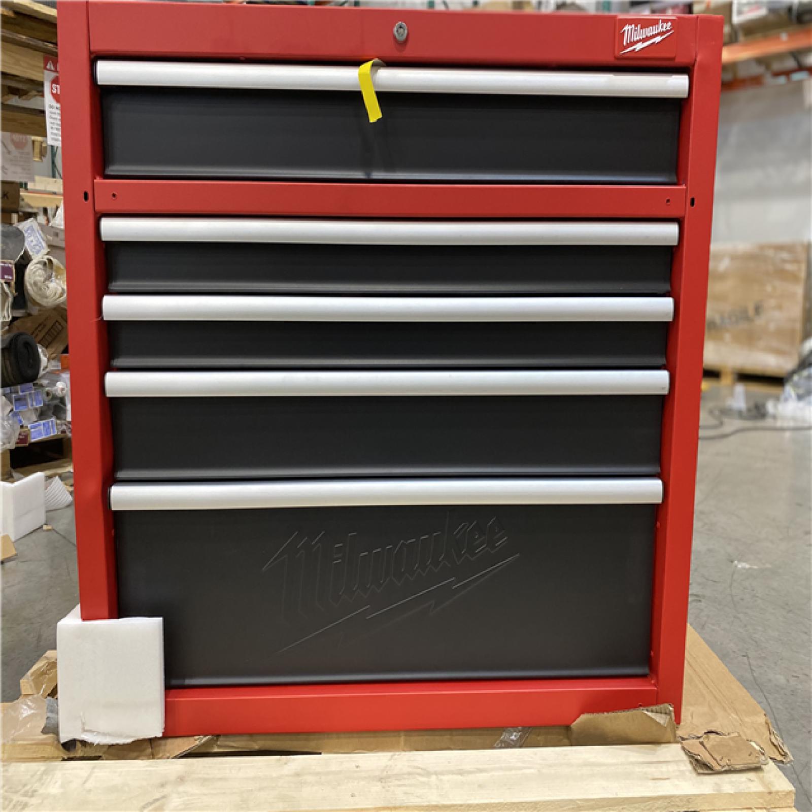 DALLAS LOCATION - Milwaukee Tool Storage High Capacity 36 in. W Roller Cabinet Tool Chest