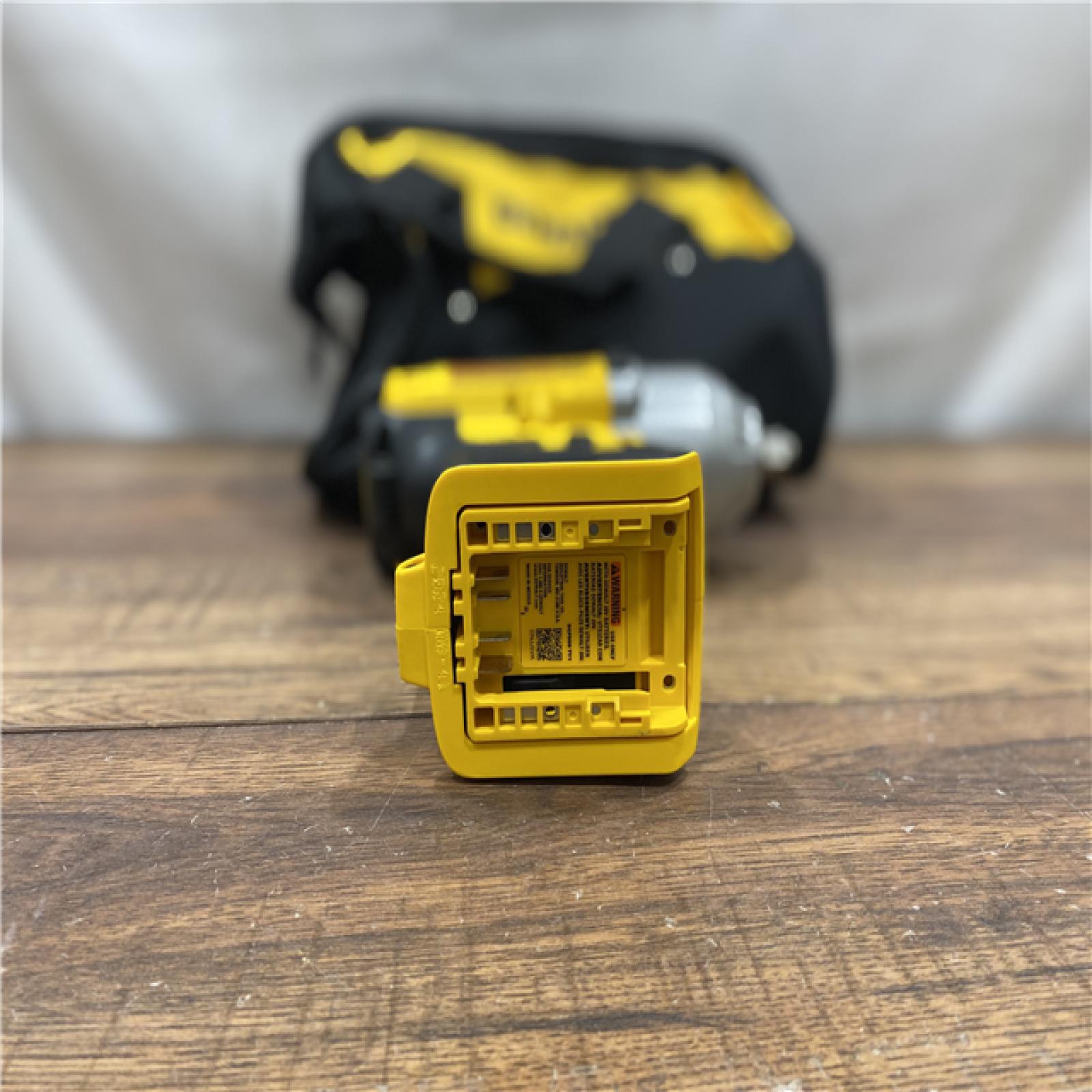 AS IS DEWALT 20V MAX* XR 1/2  High Torque Impact Wrench with Hog Ring Anvil