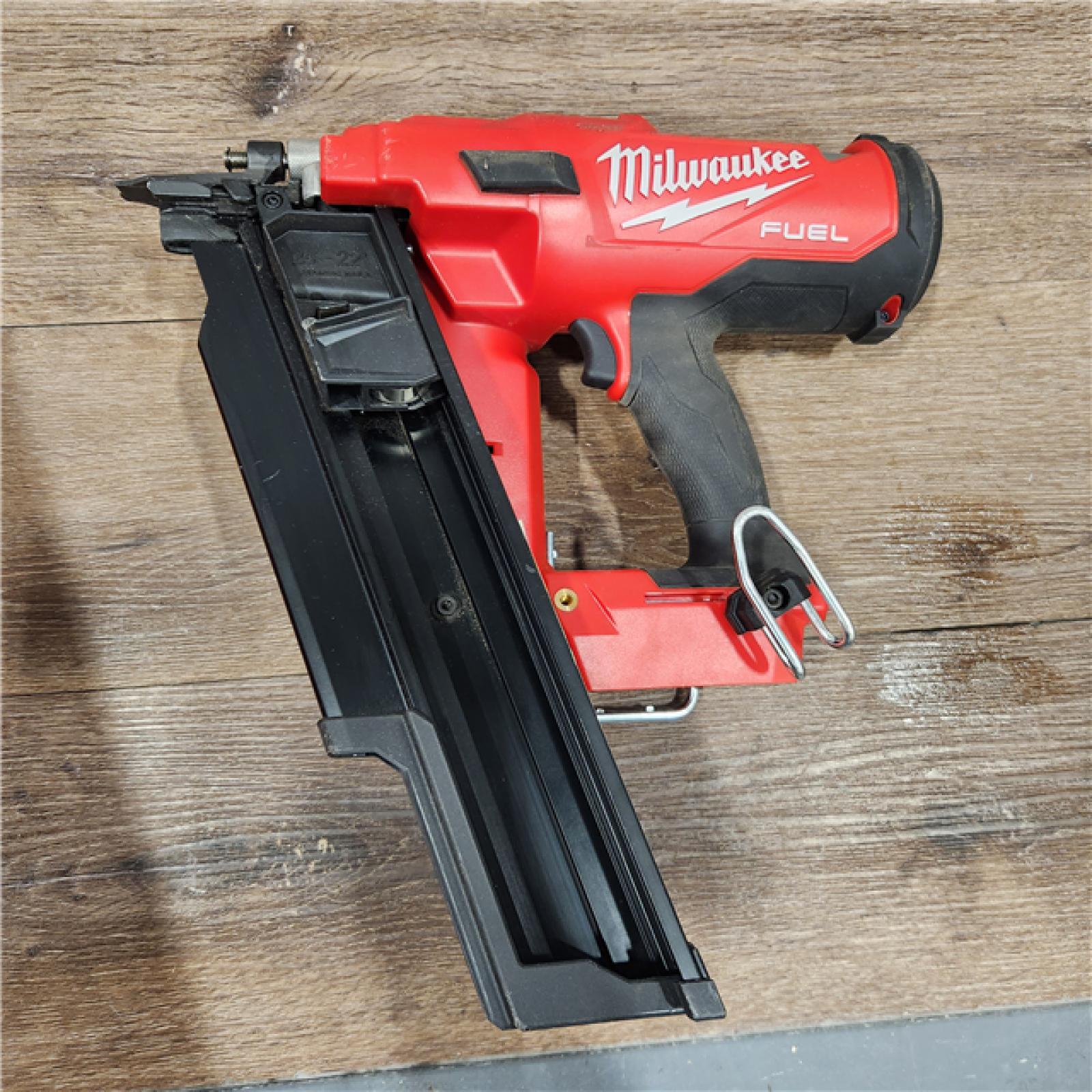 AS-IS Milwaukee 2744-20 M18 FUEL 21-Degree Cordless Framing Nailer (Tool Only)