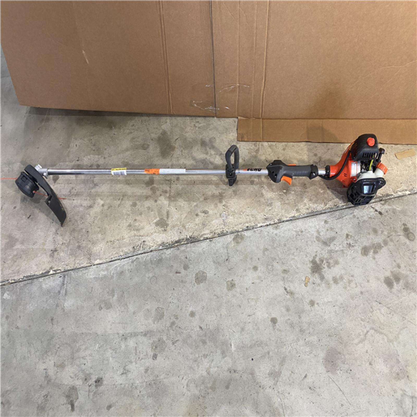 HOUSTON LOCATION - AS-IS 21.2 Cc Gas 2-Stroke Straight Shaft String Trimmer