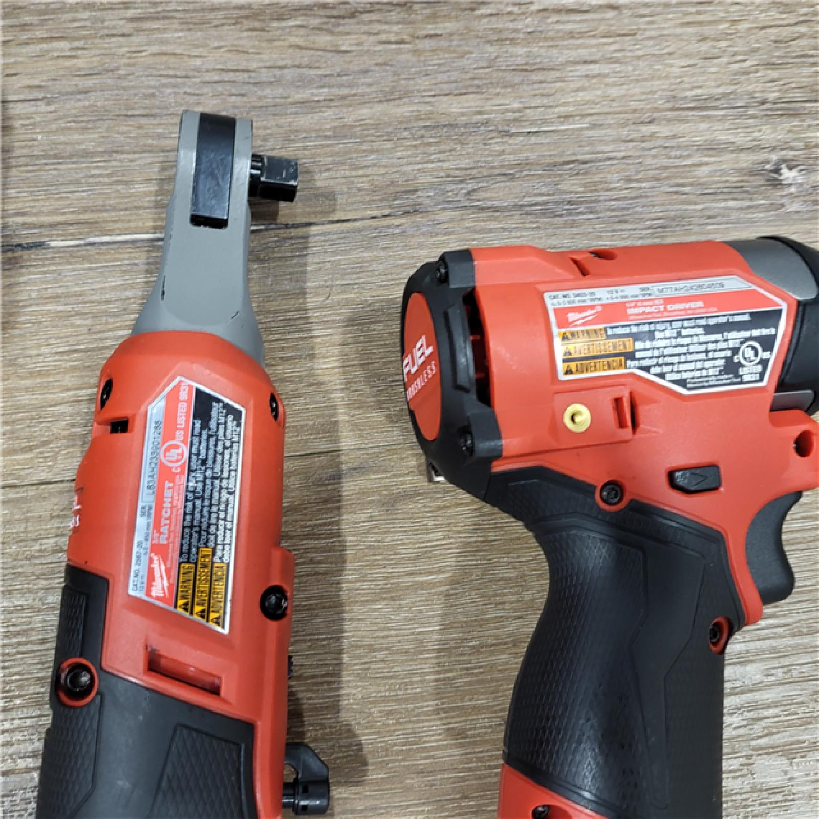 AS-IS Milwaukee 3453-22HSR M12 FUEL 12V Lithium-Ion Cordless 3/8 in. Ratchet and 1/4 in. Impact Driver Kit