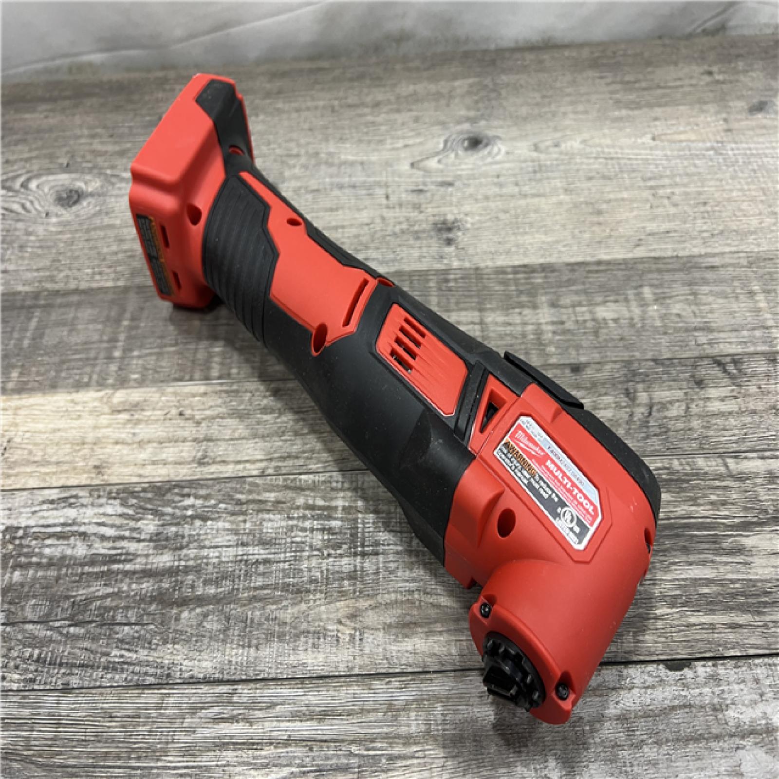 AS-IS Milwaukee 2626-20 M18 Lithium-Ion Cordless Multi-Tool (Tool Only)