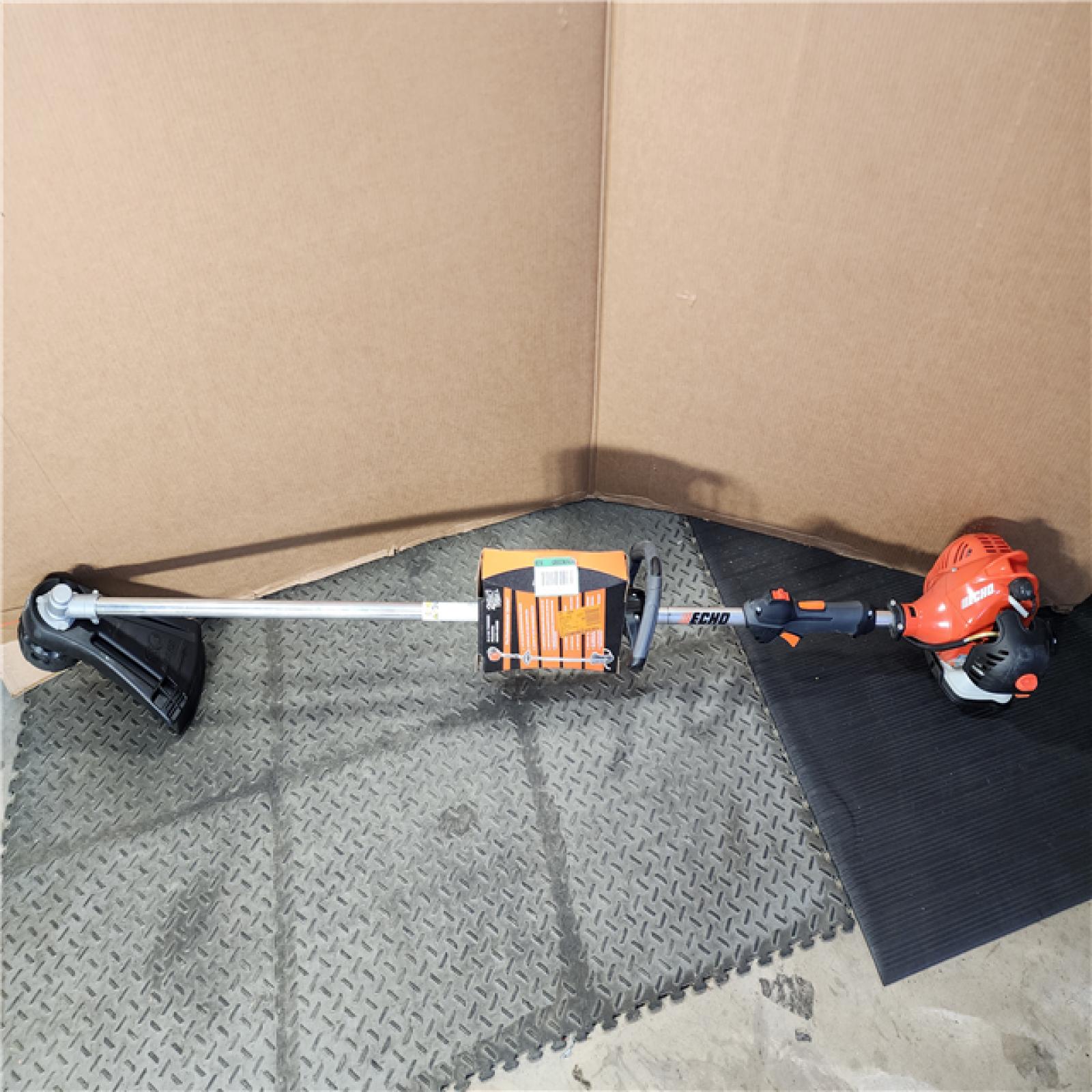 HOUSTON LOCATION - AS-IS Echo SRM-225 21.2cc 2 Stroke Fuel Efficient Durable Gas Straight Shaft Trimmer