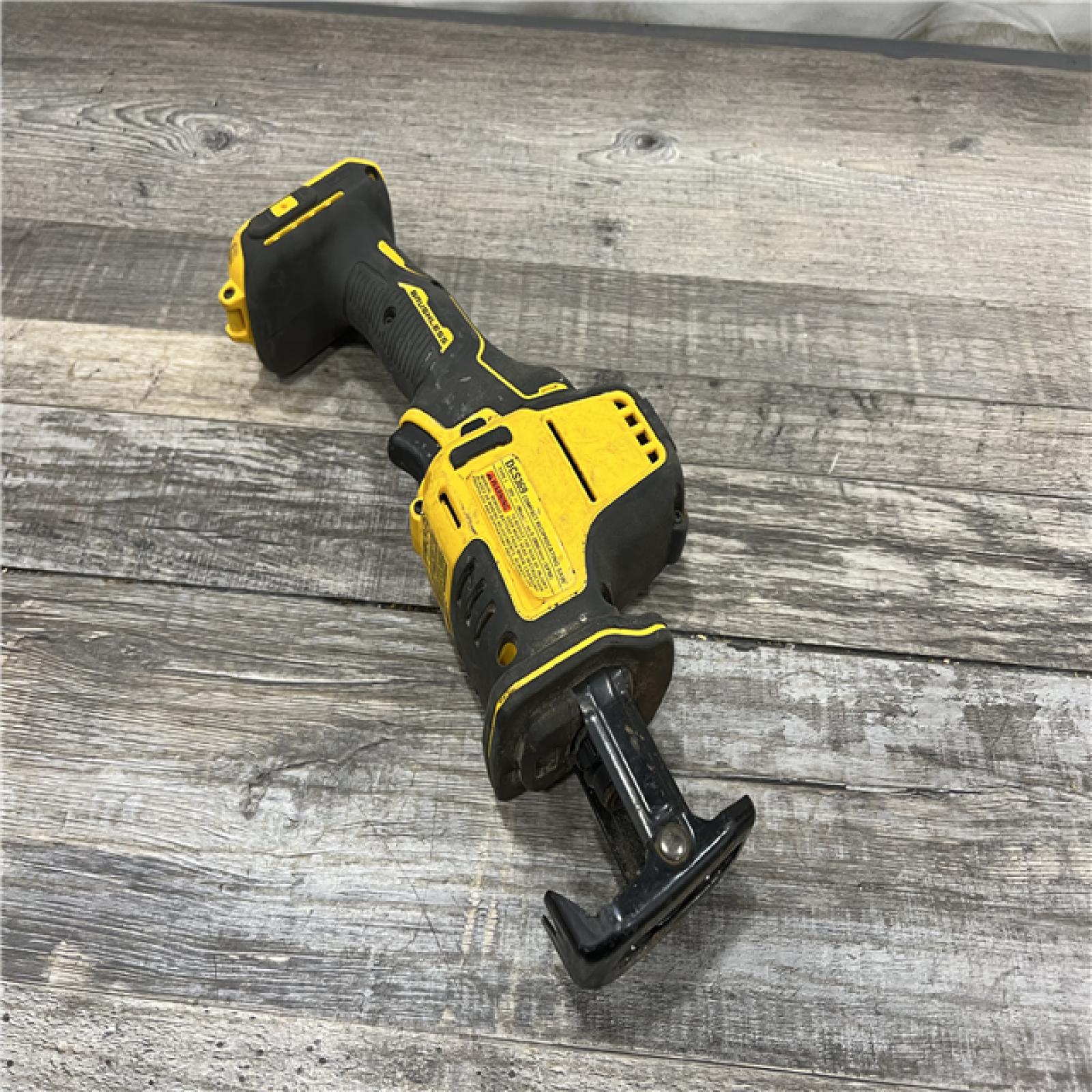 AS-IS DEWALT ATOMIC 20-Volt MAX Brushless Compact Reciprocating Saw (Tool-Only)