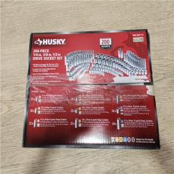 Phoenix Location NEW Husky 1/4 in., 3/8 in. and 1/2 in. Drive Socket Set (200-Piece)