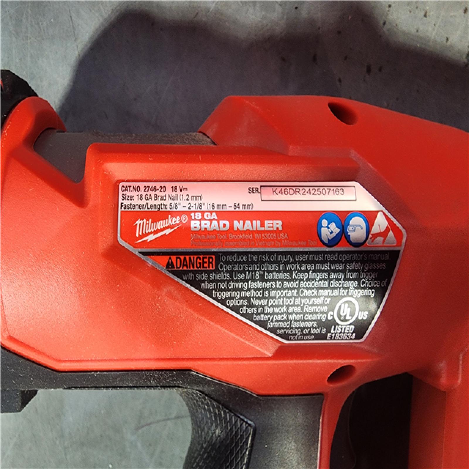 HOUSTON LOCATION - AS-IS (APPEARS LIKE NEW) Milwaukee M18 Fuel 18V Brushless 18-Gauge Brad Nailer 2746-20 (Bare Tool)