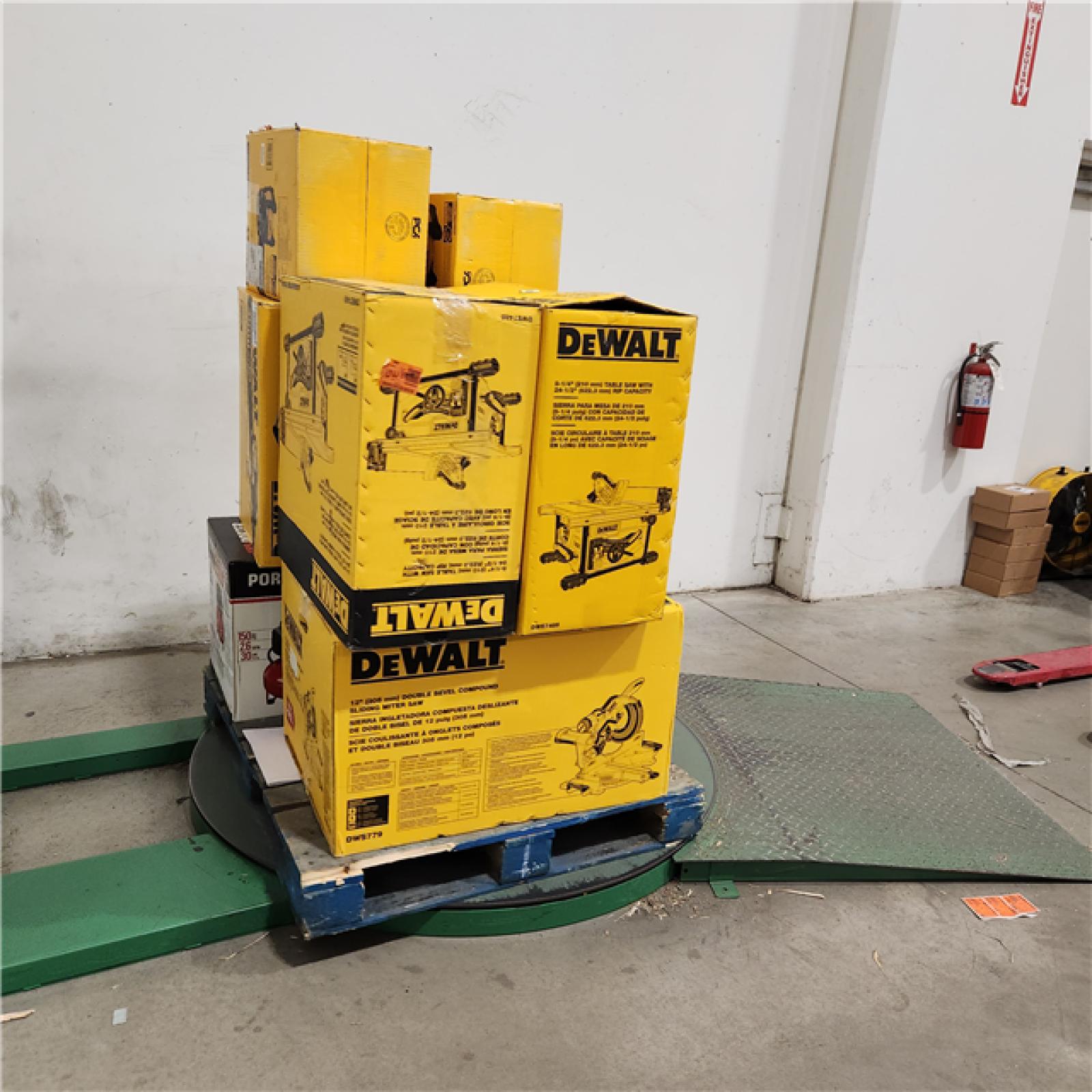 Dallas Location - As-Is DEWALT Tool Pallet