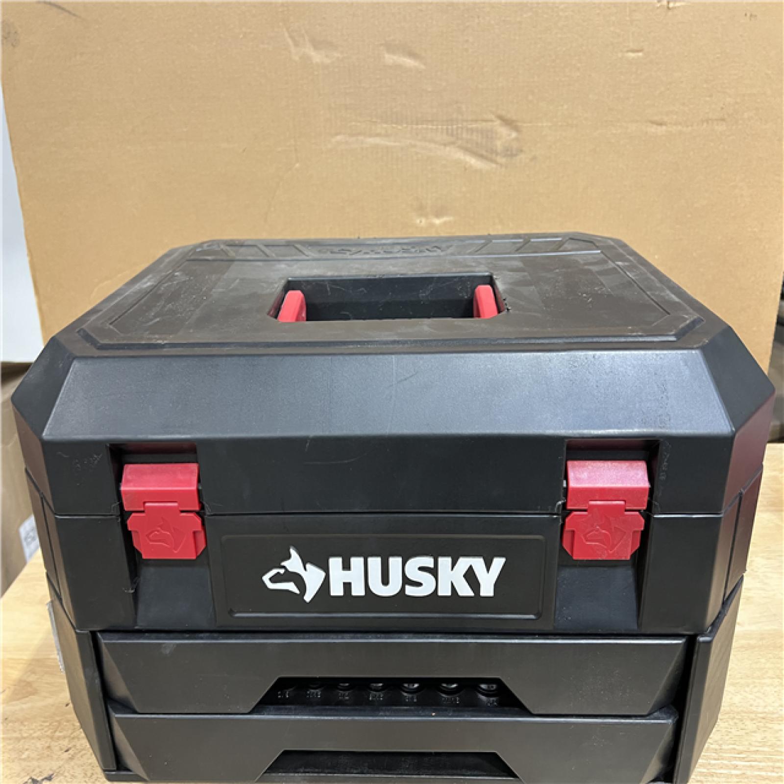 AS-IS Husky Mechanics Tool Set (290-Piece)