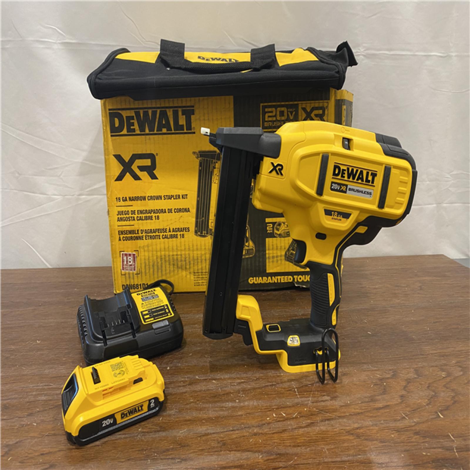 AS-IS DEWALT 20V-MAX XR 18GA BRAD NAILER KIT