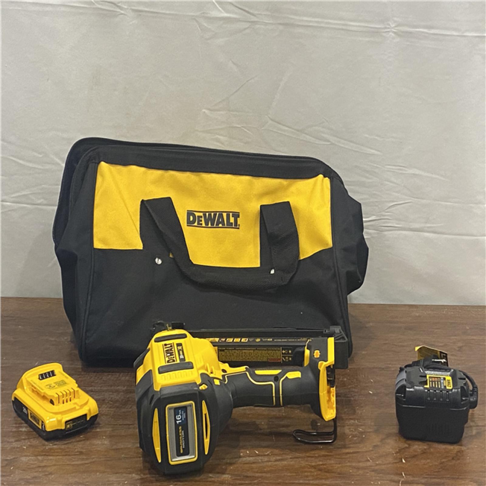 AS-IS DeWalt DCN660D1 20V 16 Gauge Cordless Angled Finish Nailer Kit W/ 2Ah Battery