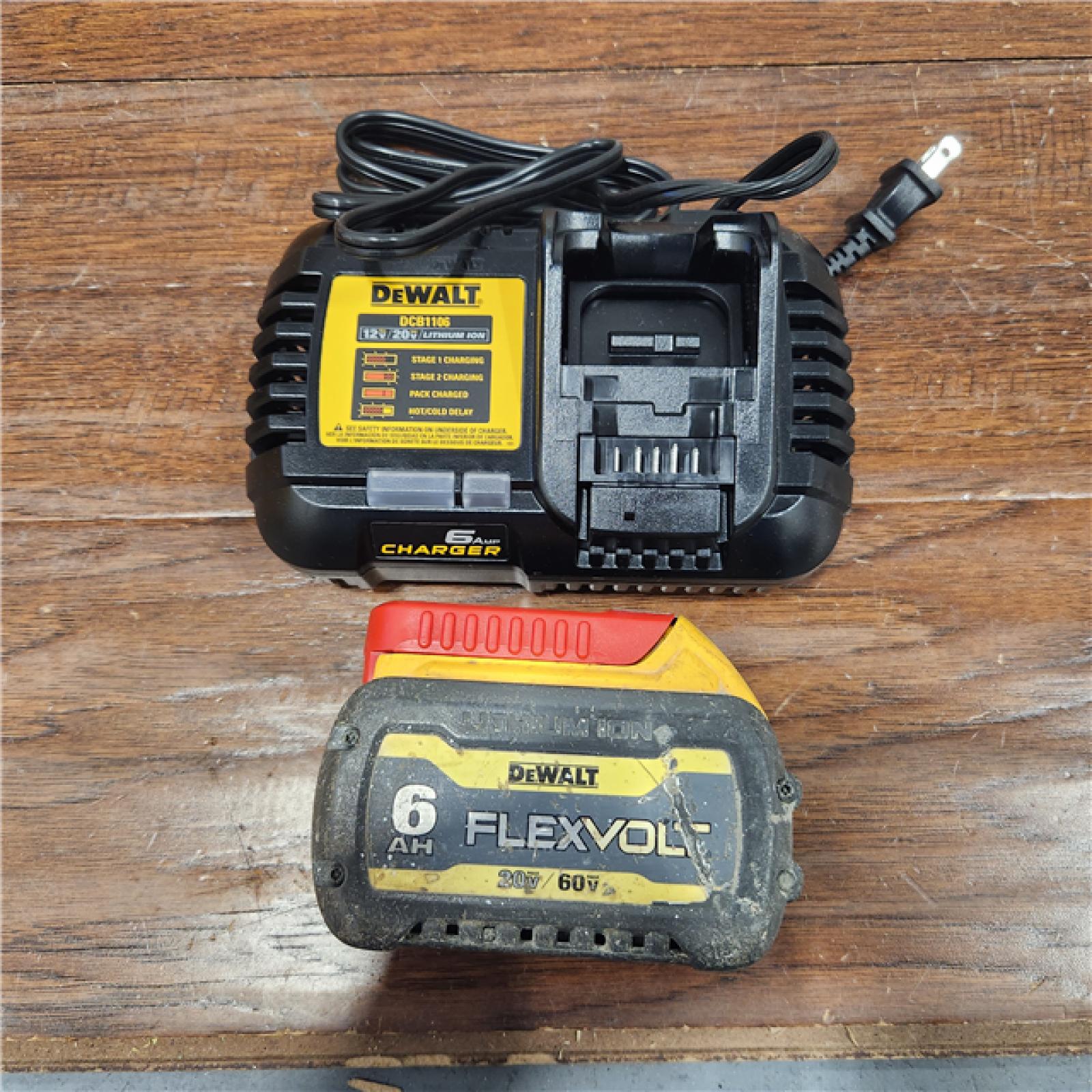 AS-IS FLEXVOLT 20V/60V MAX Lithium-Ion 6.0Ah Battery Pack with 6 Amp Output Charger