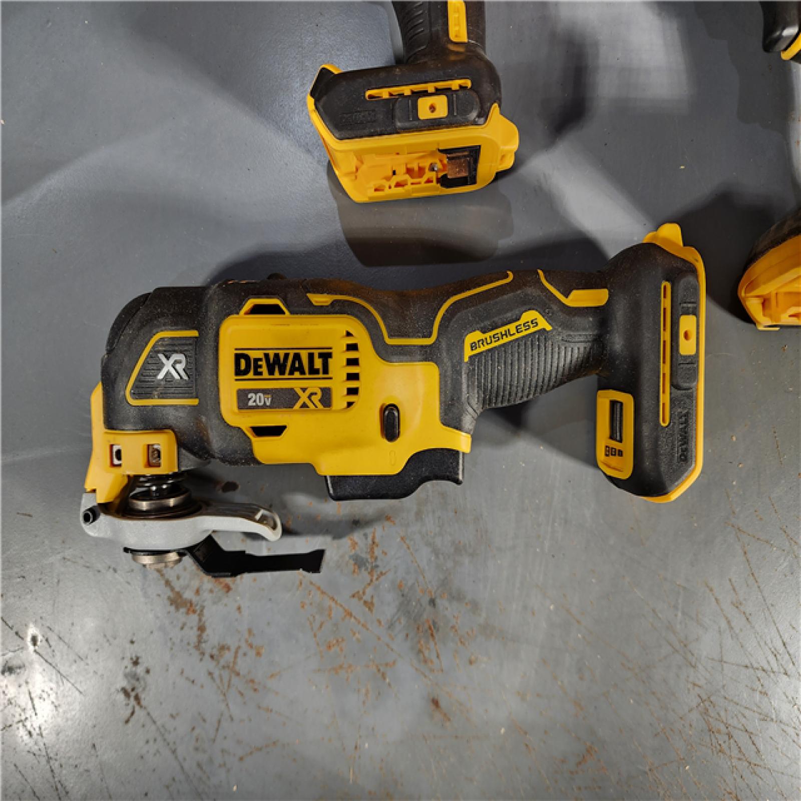 HOUSTON LOCATION - AS-IS DEWALT 20-Volt Lithium-Ion Cordless 3-Tool Combo Kit with FLEXVOLT 9 Ah and 20V 6 Ah Batteries and Charger