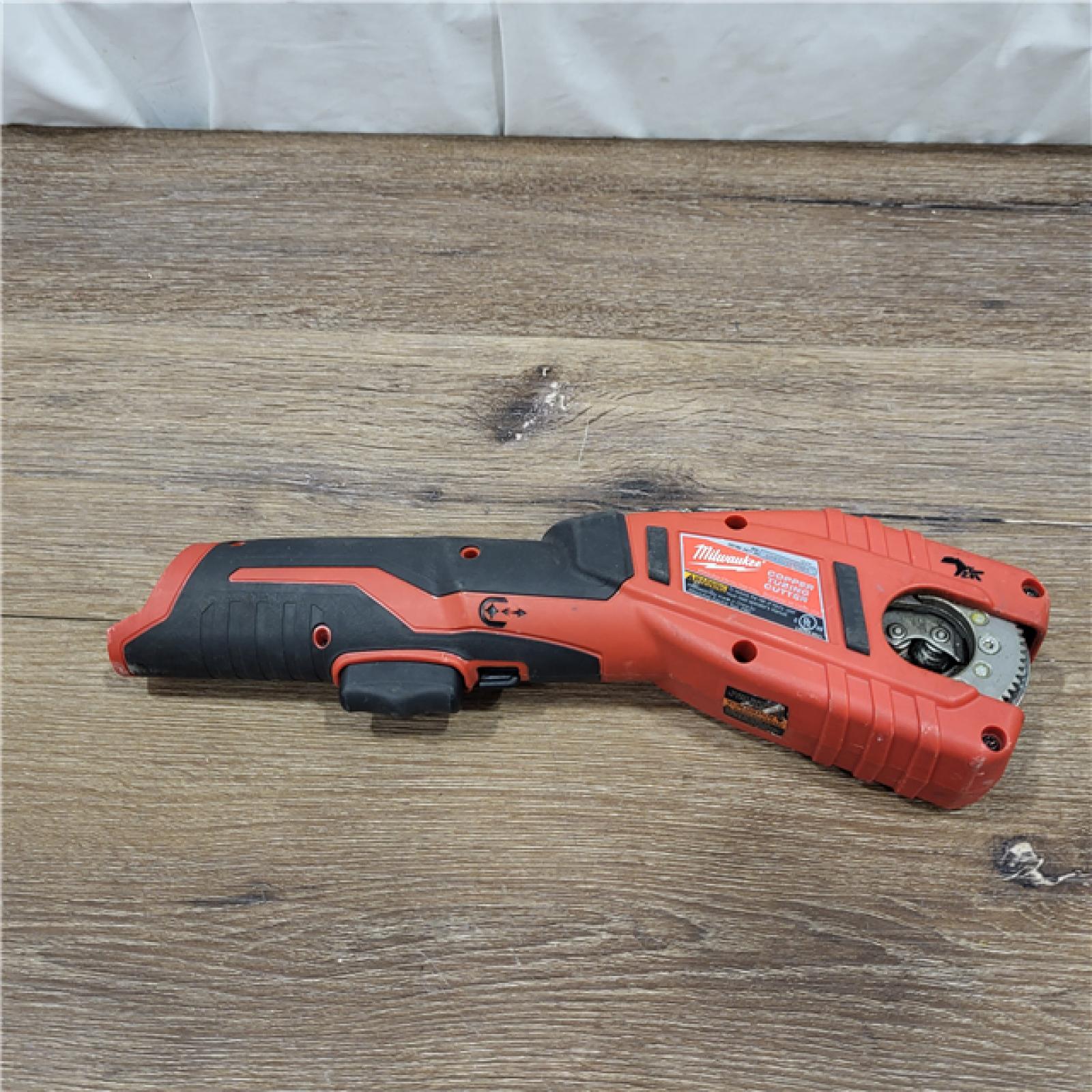 AS-IS M12 12V Lithium-Ion Cordless Copper Tubing Cutter (Tool-Only)