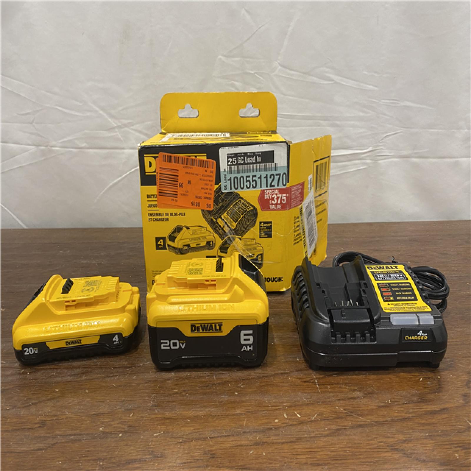 AS-IS DEWALT 20V MAX Lithium-Ion 6.0Ah and 4.0Ah Battery and Charger Starter Kit