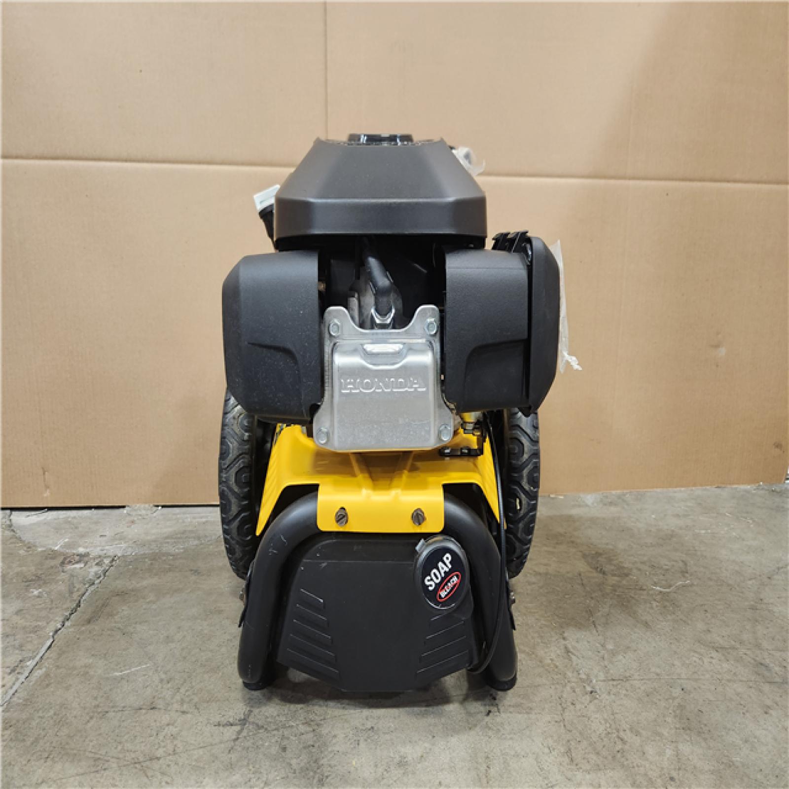 Phoenix Location DEWALT 3300 PSI 2.4 GPM Cold Water Gas Pressure Washer with HONDA GCV200 Engine