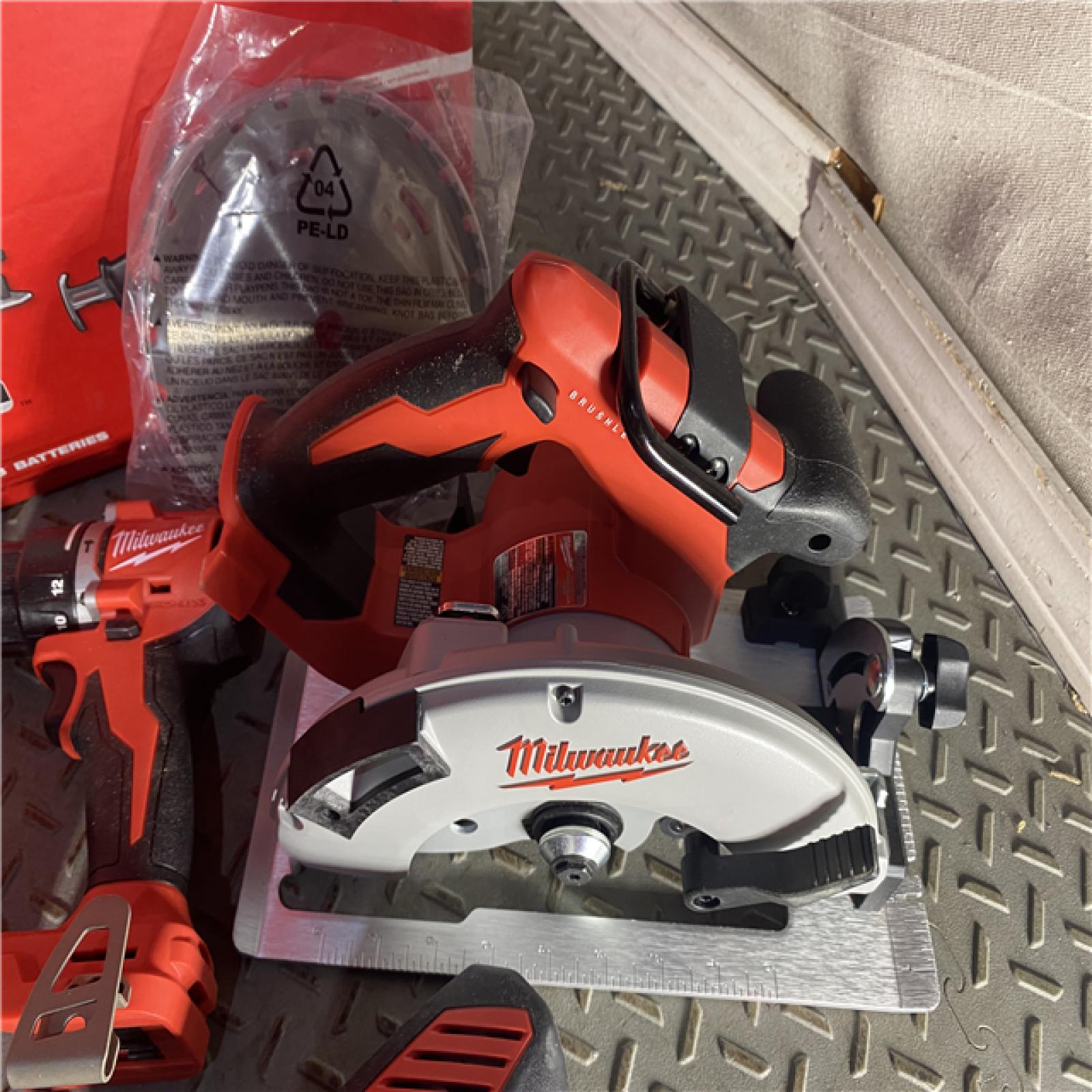 HOUSTON LOCATION - AS-IS M18 18-Volt Lithium-Ion Brushless Cordless Combo Kit (4-Tool) with 2-Batteries, 1-Charger and Tool Bag