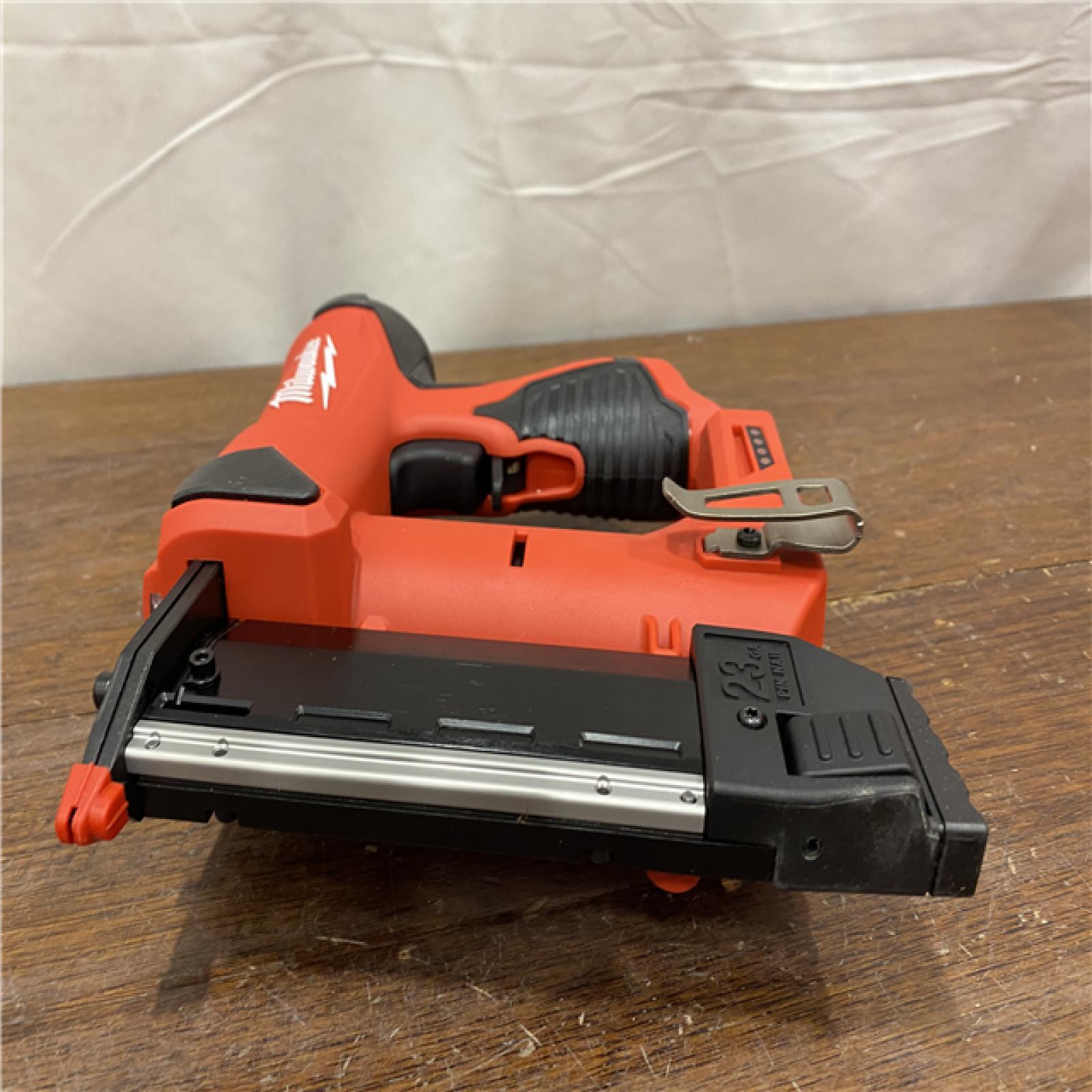 AS-ISMilwaukee 2540-20 12V 23 Gauge Cordless Pin Nailer (Tool Only)