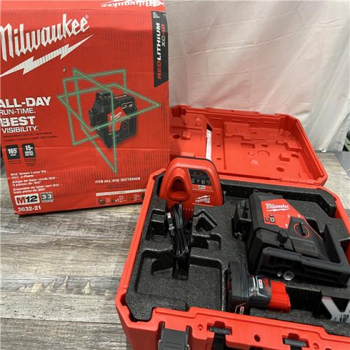 AS-IS Milwaukee-3632-21 M12 Green Beam Laser 360Â° 3-Plane Kit