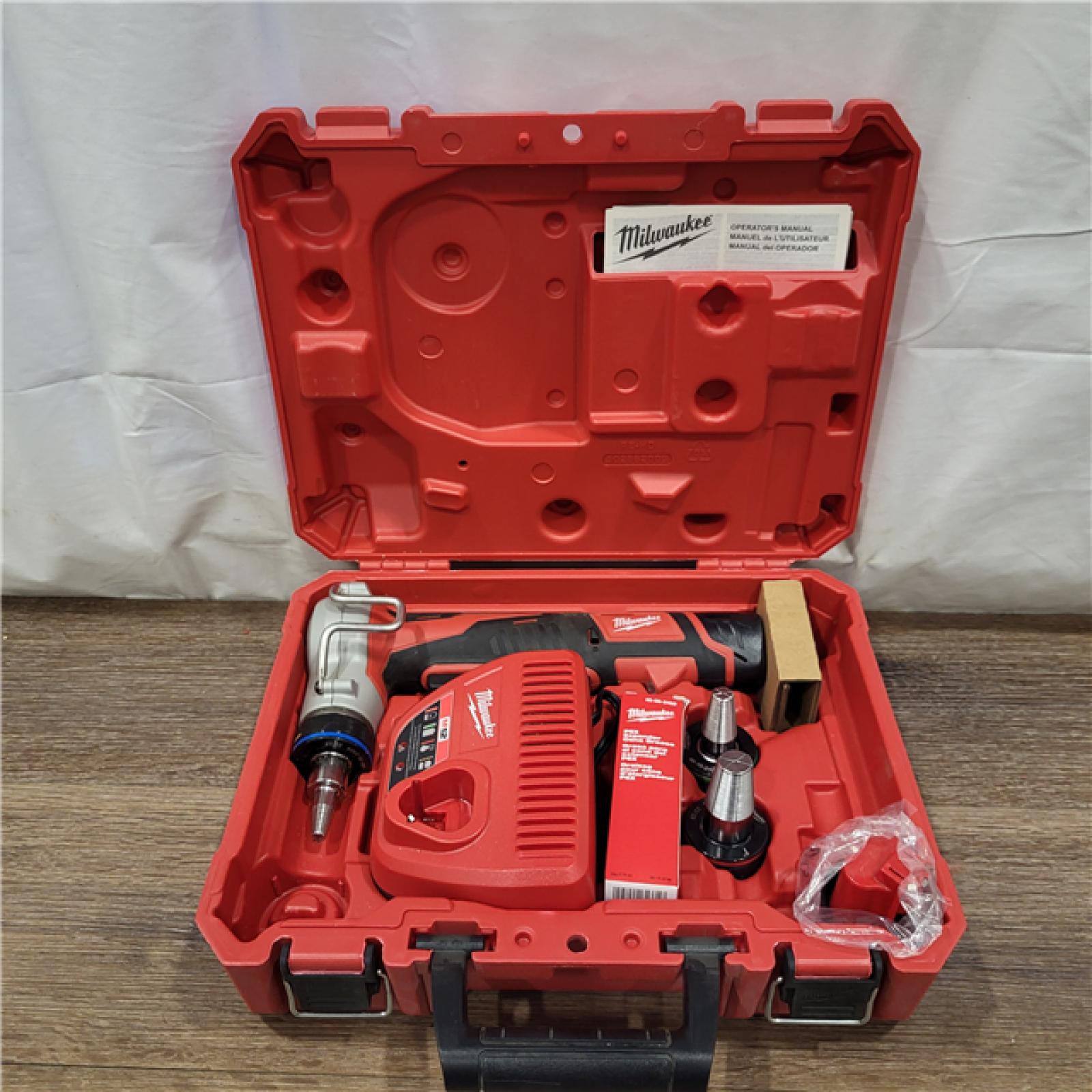 AS-IS M12 12-Volt Lithium-Ion Cordless PEX Expansion Tool Kit with (2) 1.5 Ah Batteries, (3) Expansion Heads and Hard Case