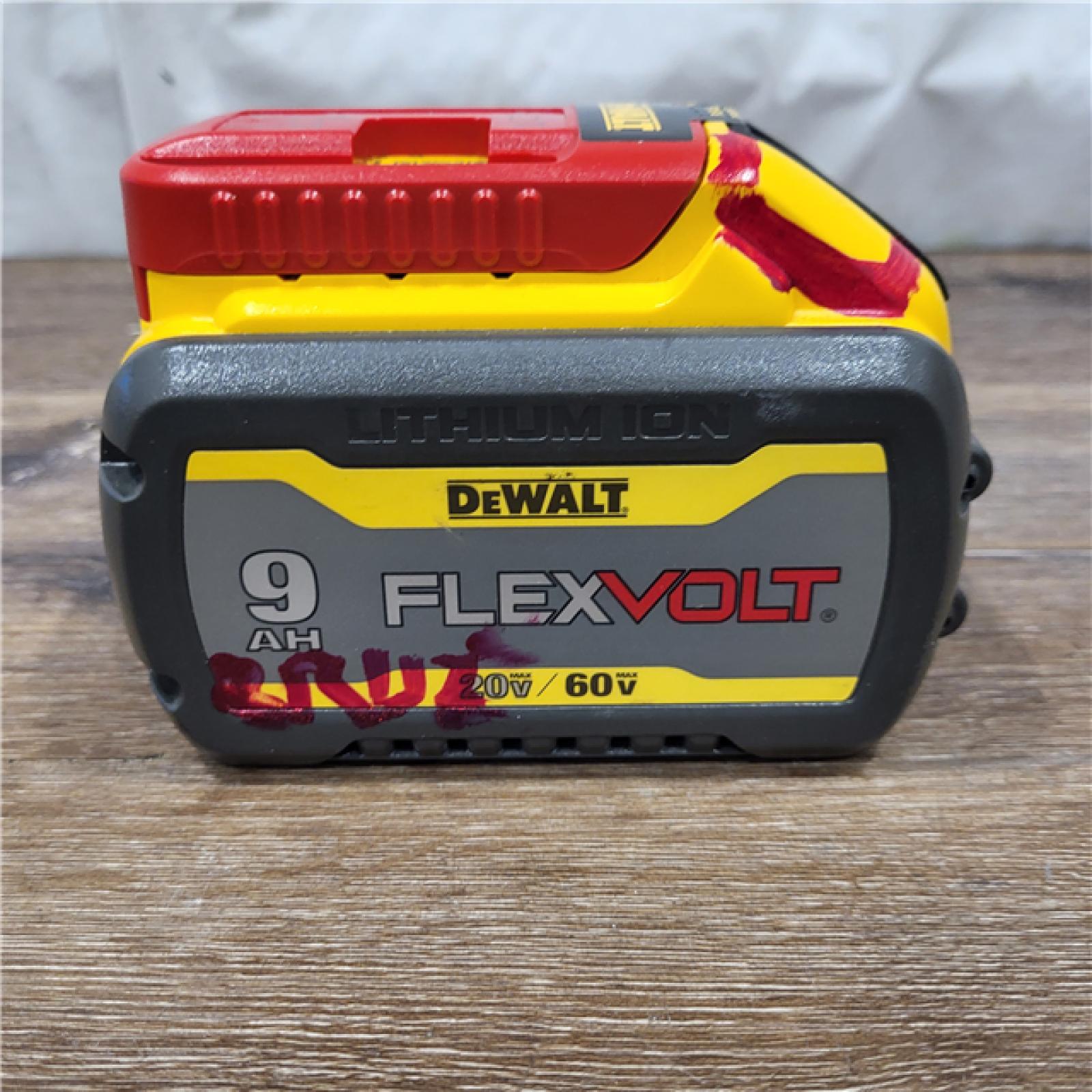 AS-IS Dewalt DWLTDCB609 Dewalt DCB609 FLEXVOLT 20V/60V MAX* B