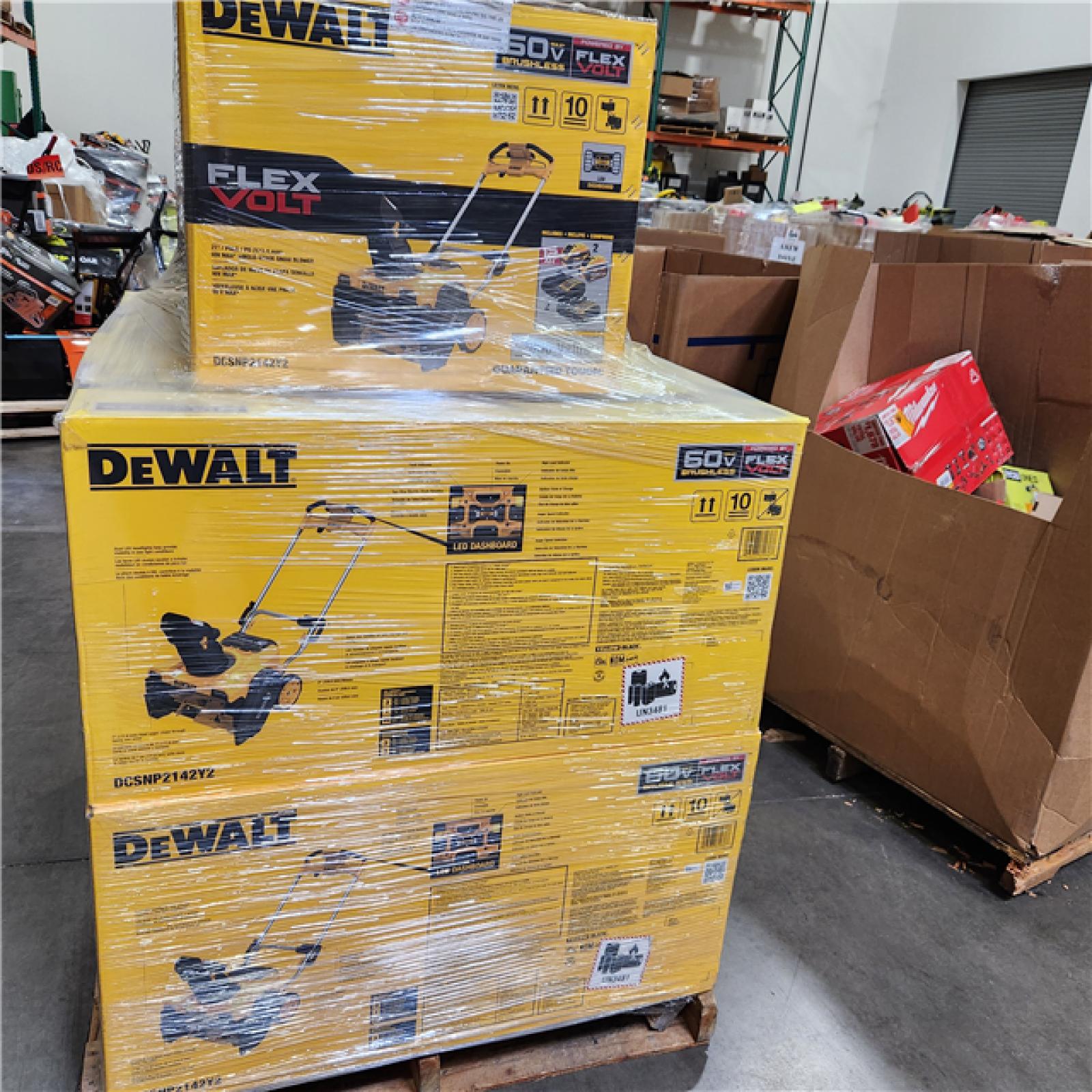 Dallas Location - NEW- DEWALT 60-Volt 21 in. Snow Blower with Two 4.0 Ah FLEXVOLT Batteries and 2 Chargers(Lot Of 5)