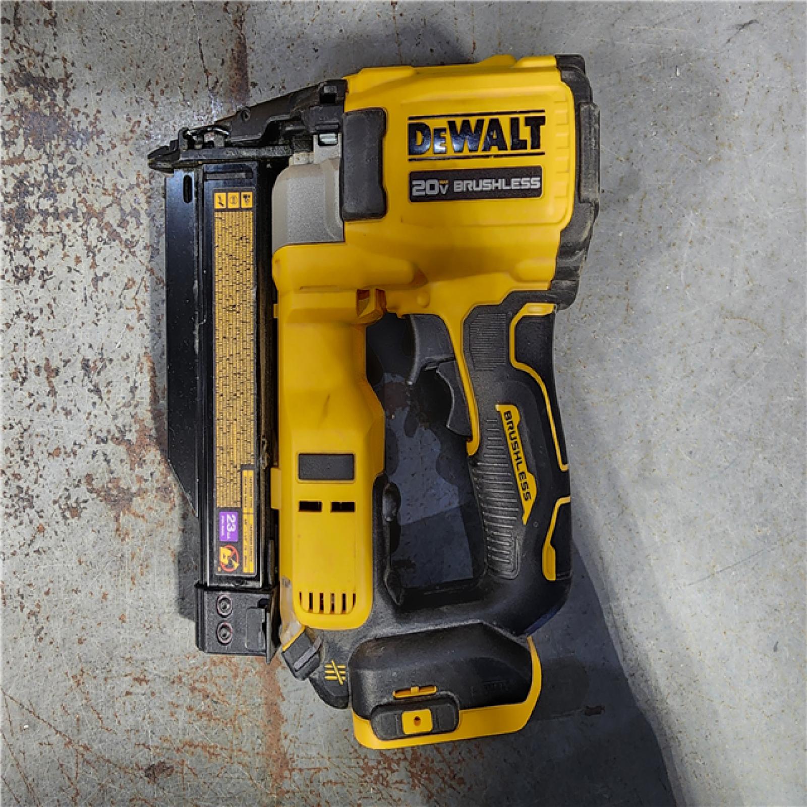 HOUSTON LOCATION - AS-IS DEWALT ATOMIC 20V MAX Lithium Ion Cordless 23 Gauge Pin Nailer Kit with 2.0Ah Battery and Charger