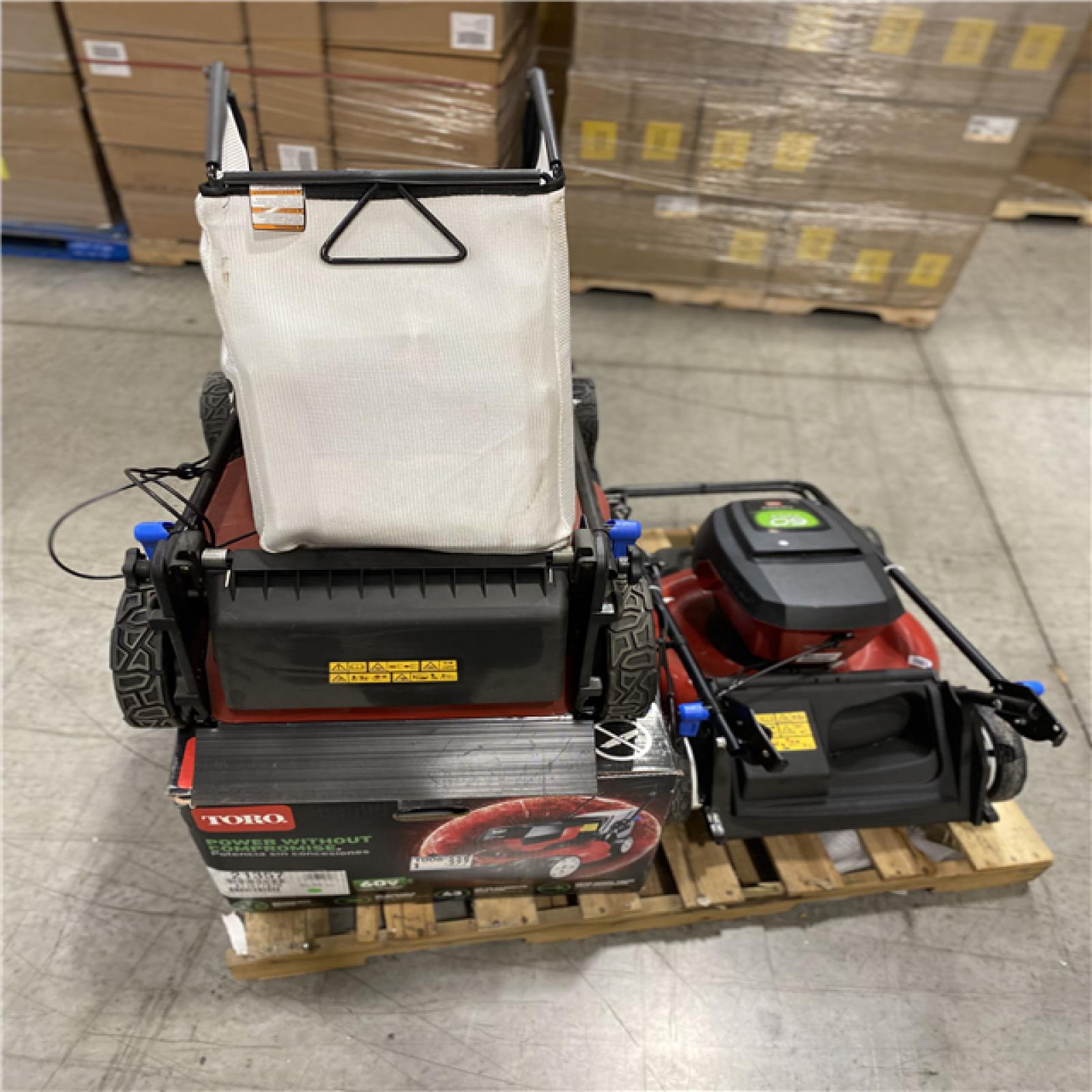 DALLAS LOCATION- AS-IS - TORO Lawn Mower PALLET - (3 UNITS)