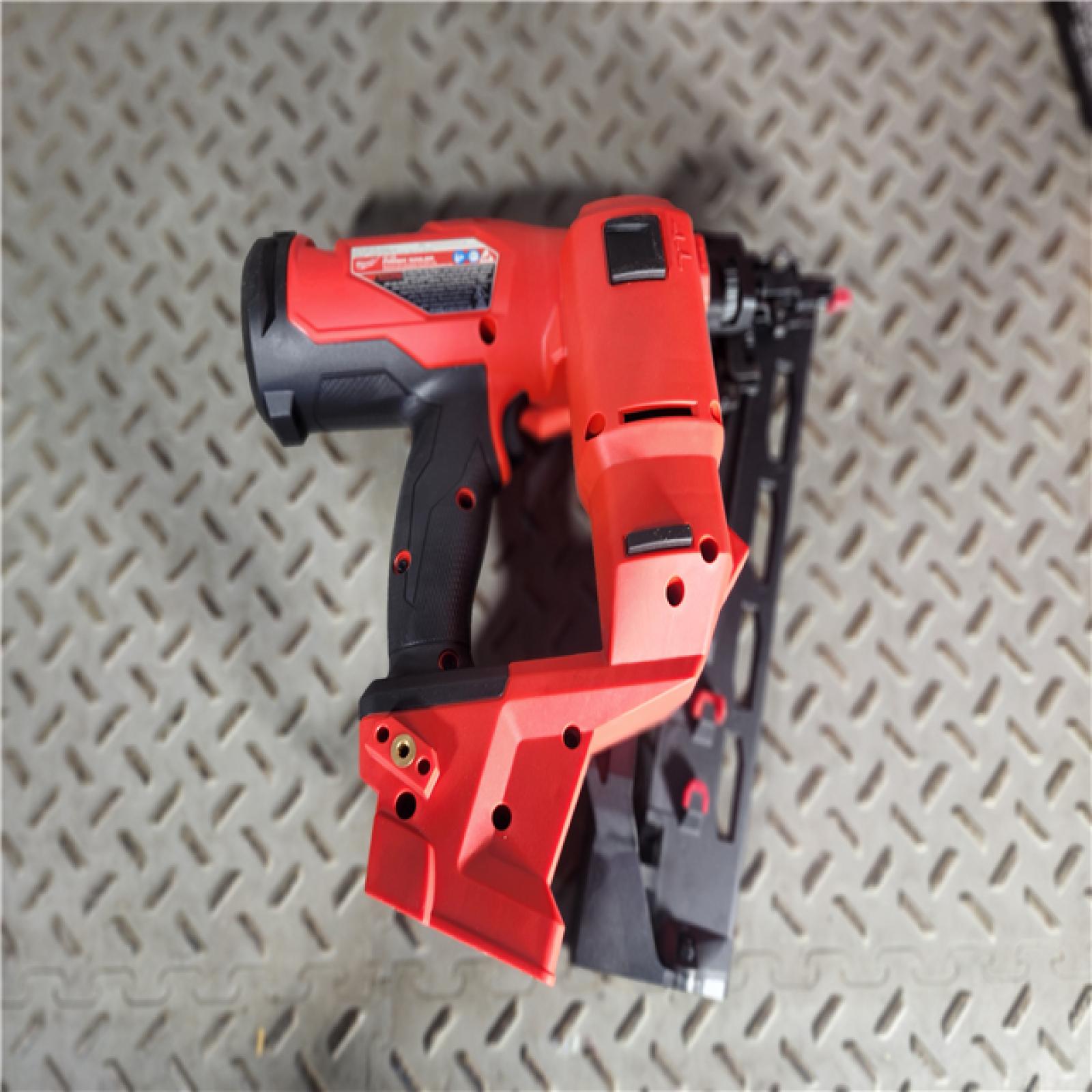 HOUSTON LOCATION - AS-IS (APPEARS LIKE NEW) Milwaukee 2841-20 18V Cordless Gen II 16 Gauge Angled Finish Nailer (Tool Only)