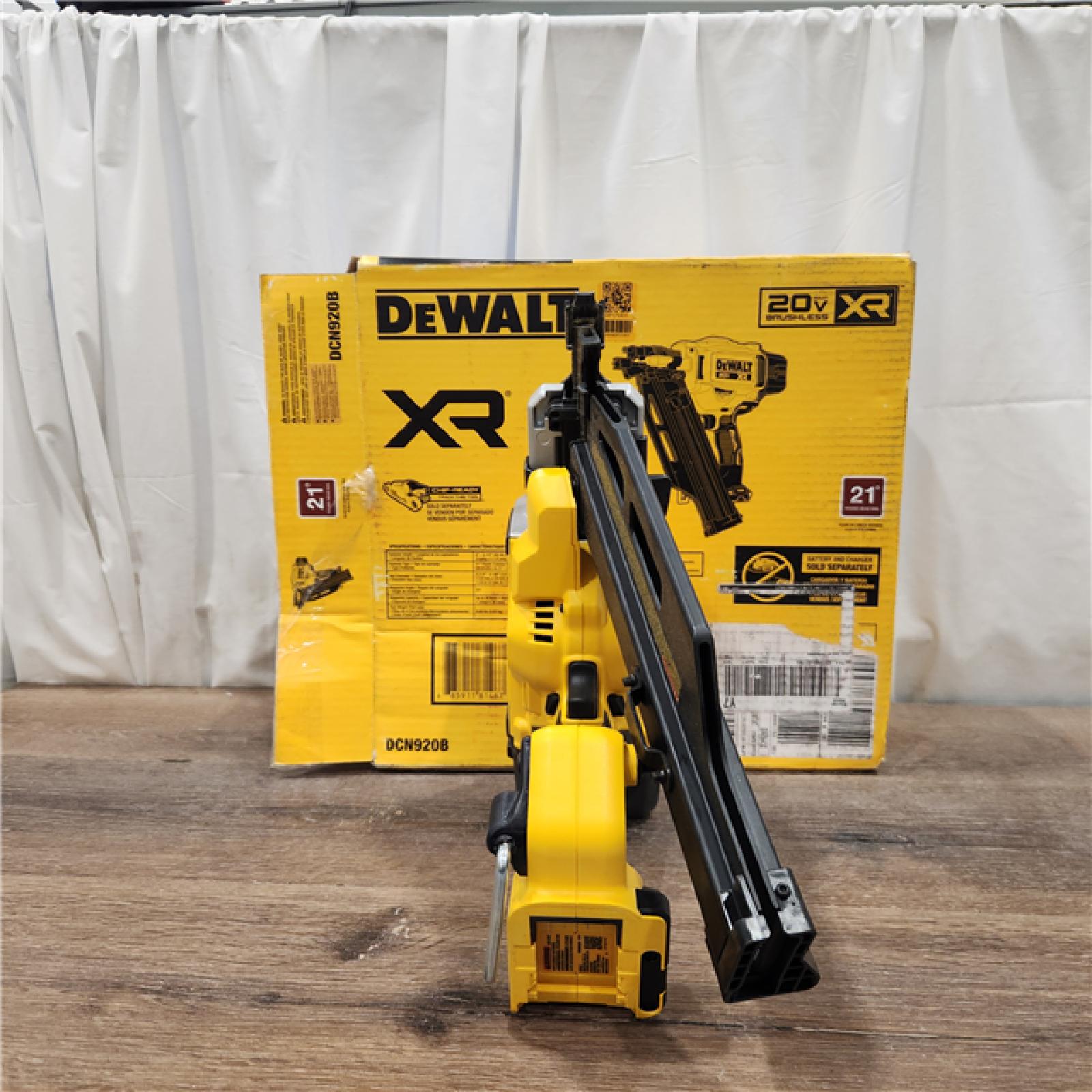 AS IS DEWALT 20-Volt 21Â° Cordless Framing Nailer (Tool-Only)