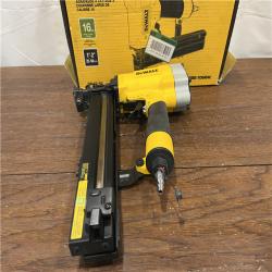 AS-ISDeWalt 16 Gauge 1 Crown 2 Lathing Stapler