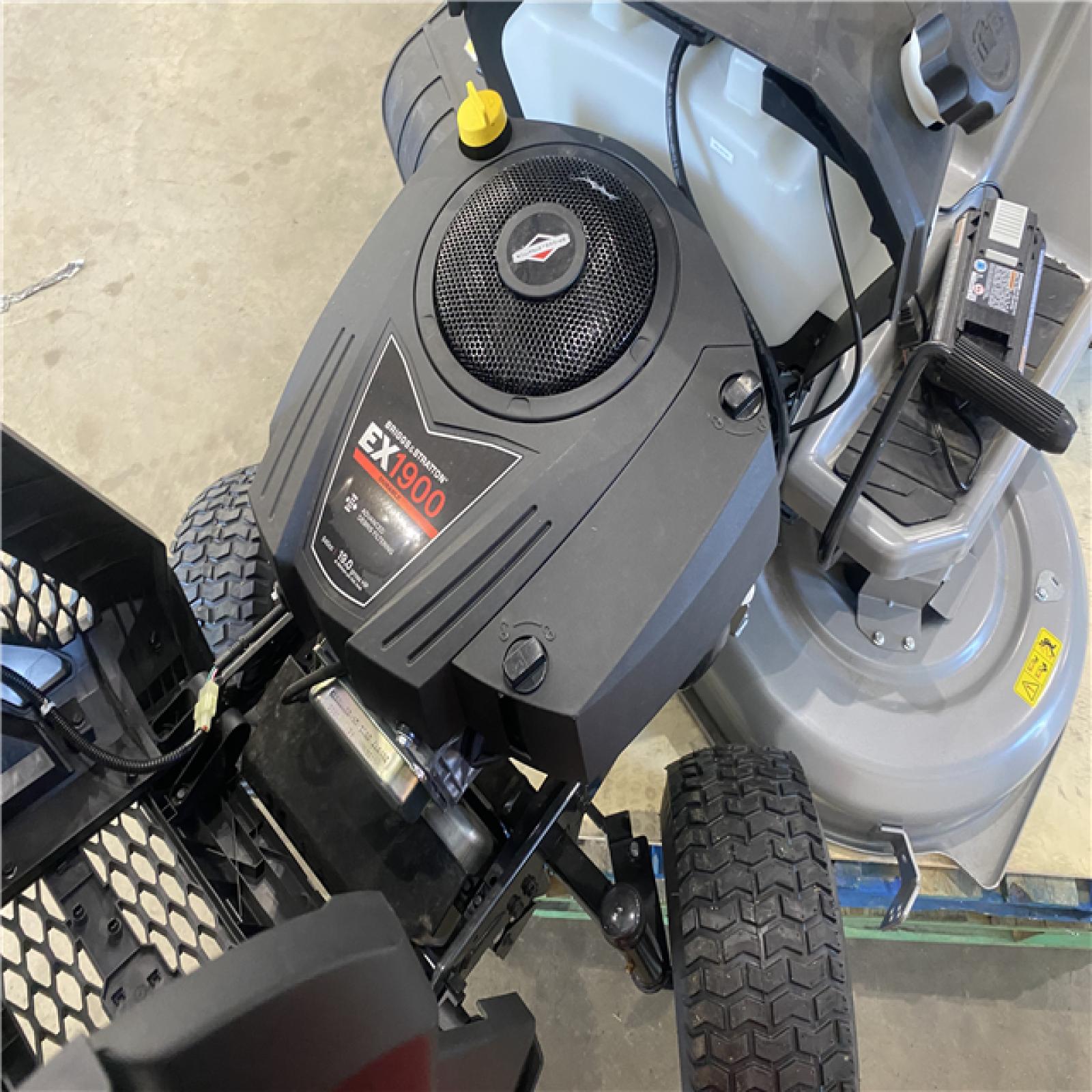 Houston Location AS-IS - Murray Mt200 Riding Mower