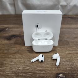 AS-IS Apple - AirPods (3rd generation) with Lightning Charging Case - White