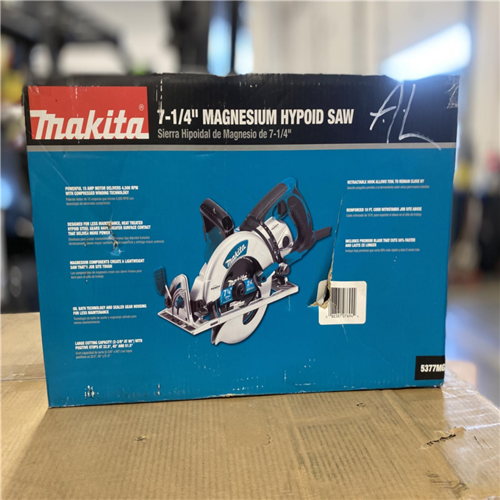 NEW! - Makita 15 Amp 7-1/4 in. Corded Lightweight Magnesium Hypoid Circular Saw with built in fan and 24T Carbide blade