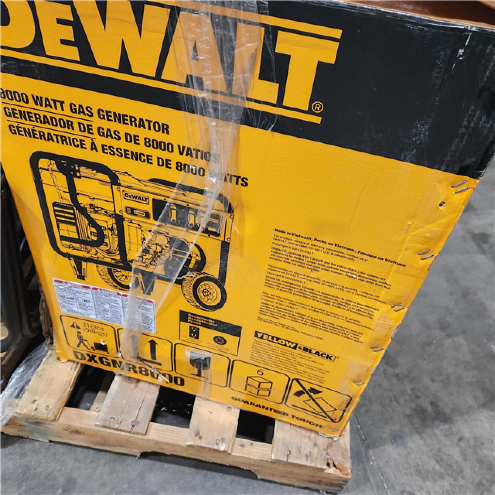 Dallas Location - As-Is DEWALT DXGNR8000 8000W Gasoline Portable Generator