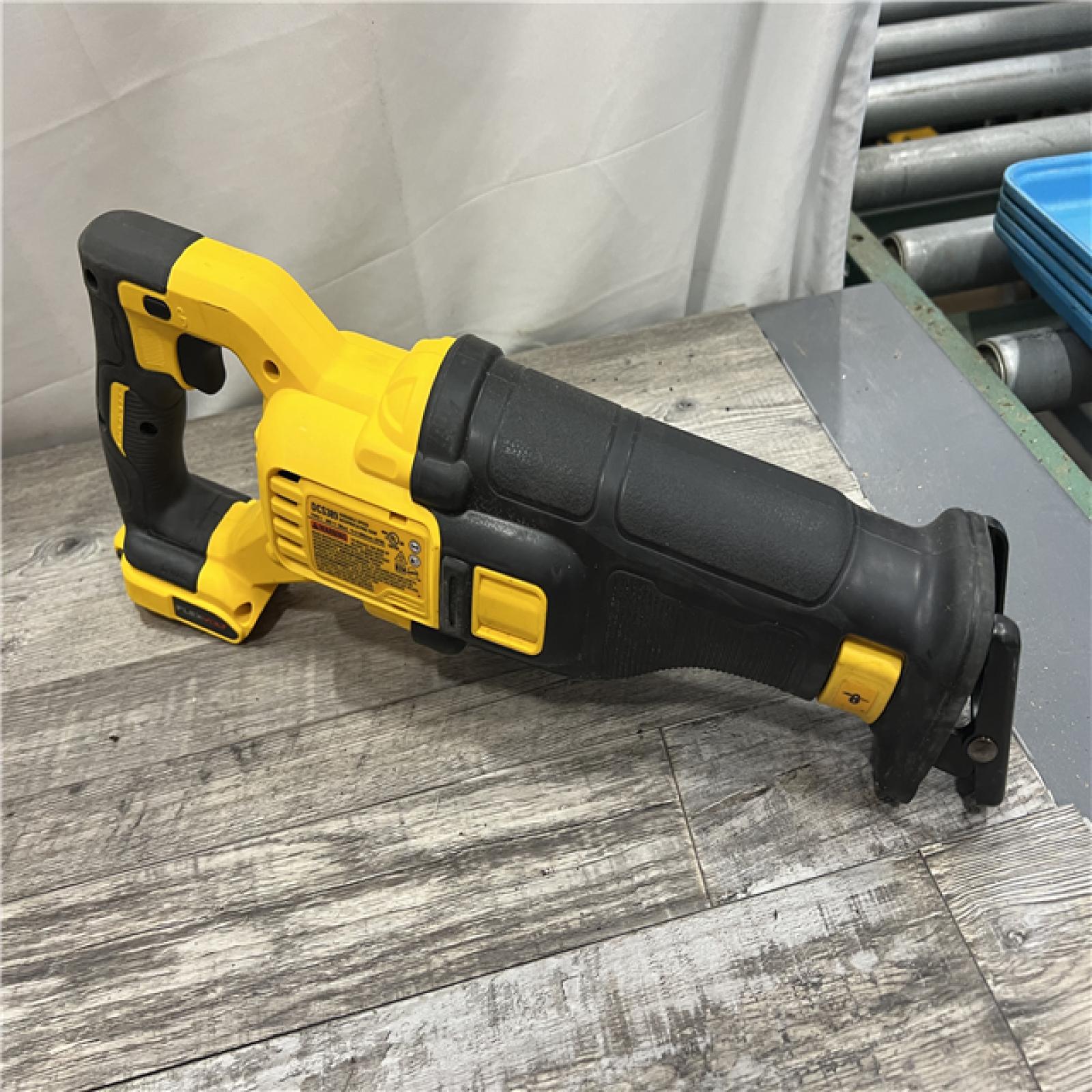 AS-IS DeWalt DCS389B FLEXVOLT 60V MAX Cordless Brushless Reciprocating Saw (Tool-Only)