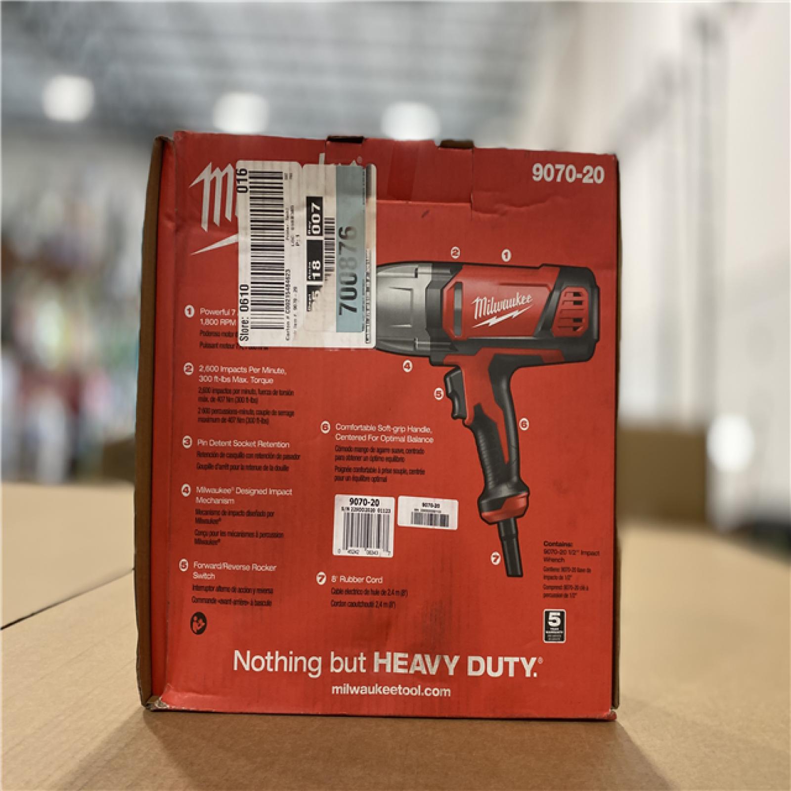 NEW! - Milwaukee 1/2 in. Impact Wrench with Rocker Switch and Detent Pin Socket Retention