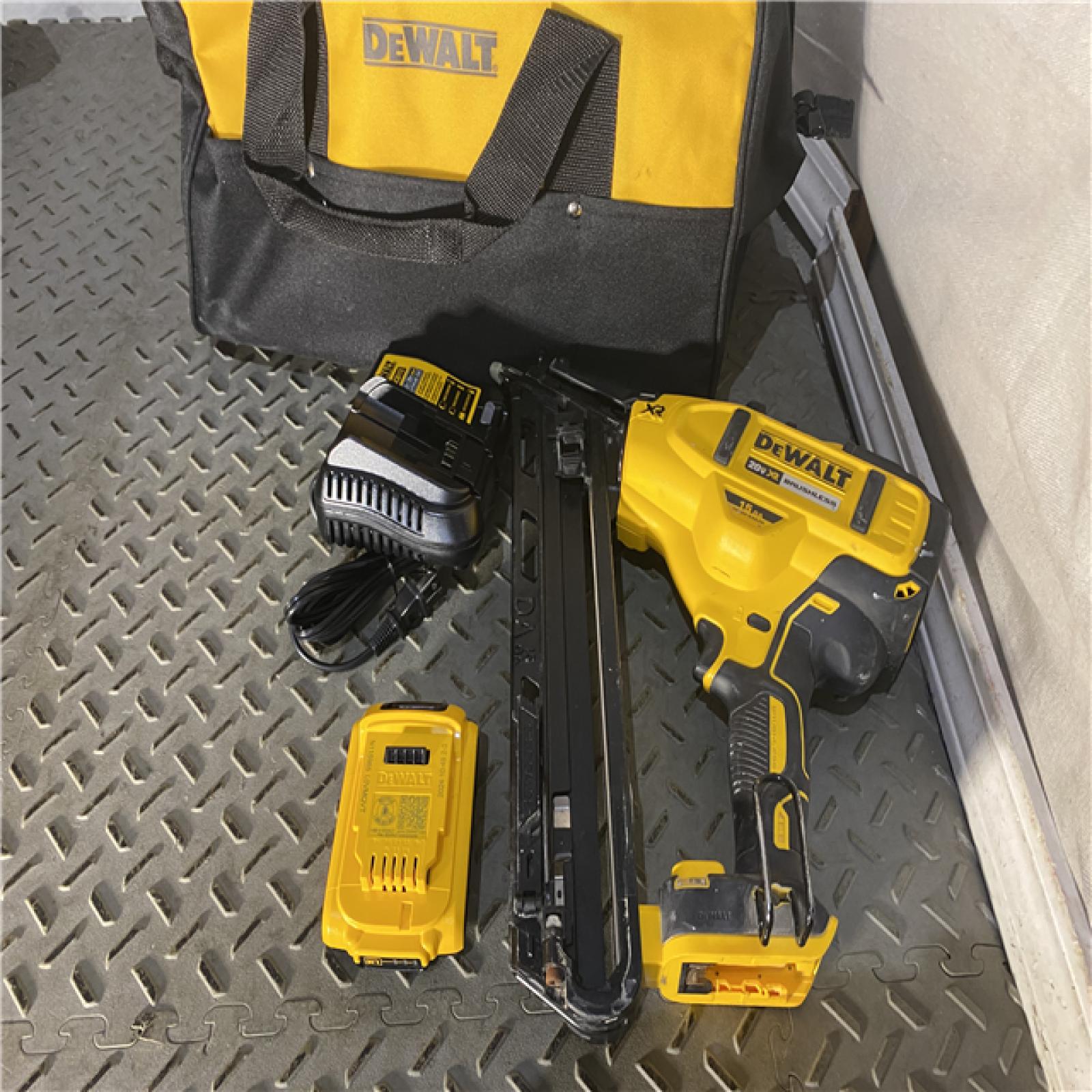 Houston location AS-IS DEWALT 20V MAX XR 15 Ga. Cordless 34 Deg Nailer 20 V