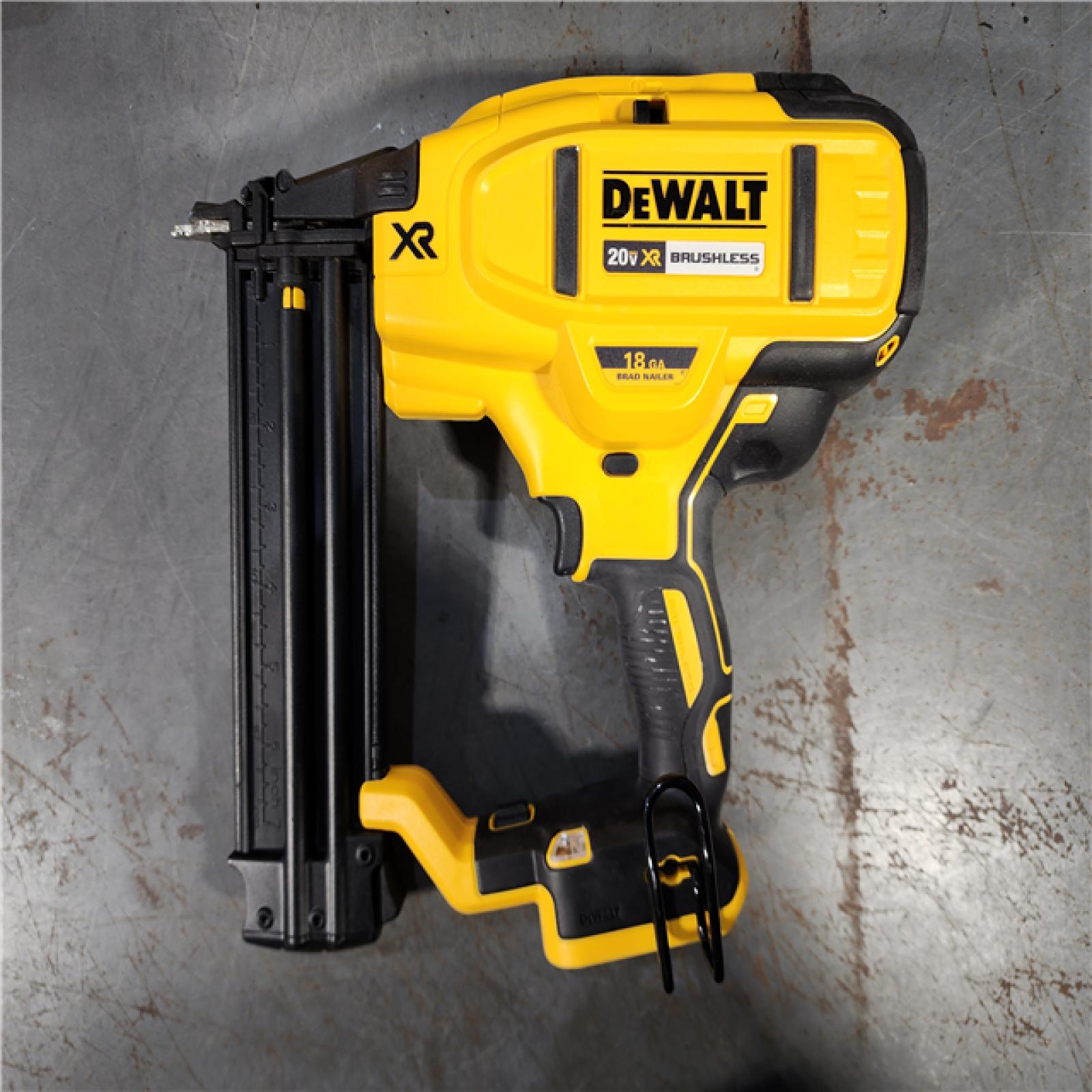 HOUSTON LOCATION - AS-IS DEWALT 20V MAX XR 18 Gauge Brad Nailer Kit