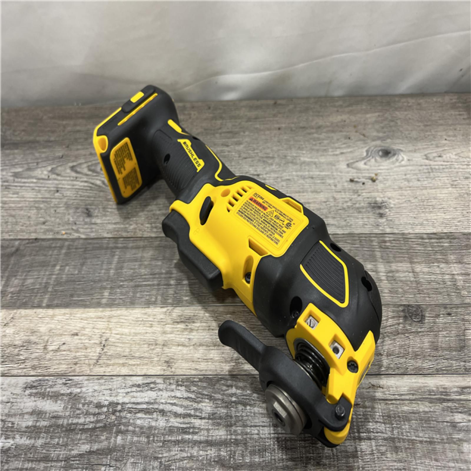 AS-IS ATOMIC 20V MAX Cordless Brushless Oscillating Multi Tool (Tool Only)