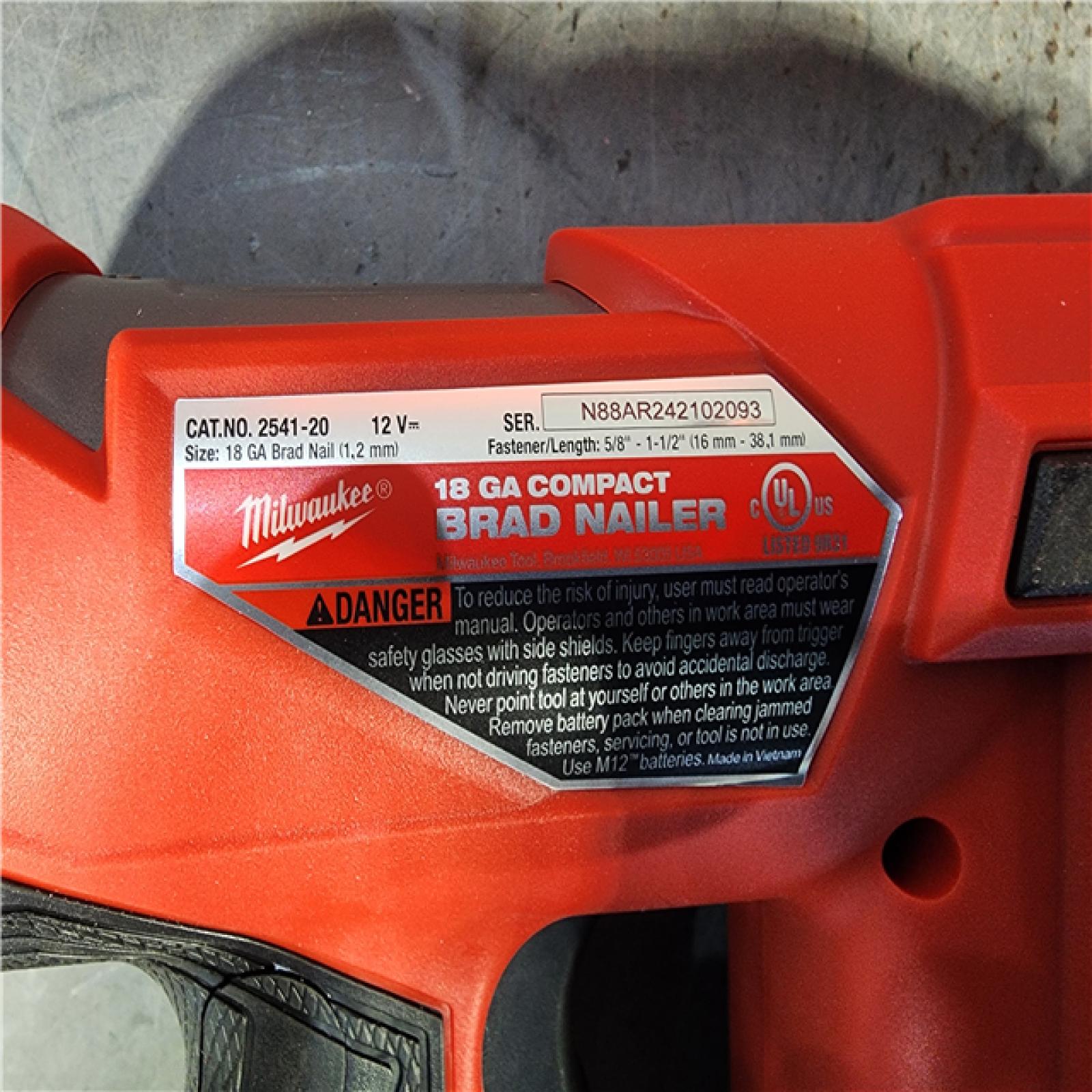 HOUSTON LOCATION - AS-IS (APPEARS LIKE NEW) M12 FUEL 12-Volt Lithium-Ion Brushless Cordless 18-Guage Compact Brad Nailer (Tool Only)