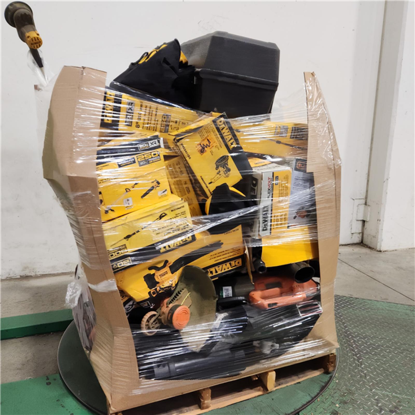 Dallas Location - As-Is DEWALT Tool Pallet