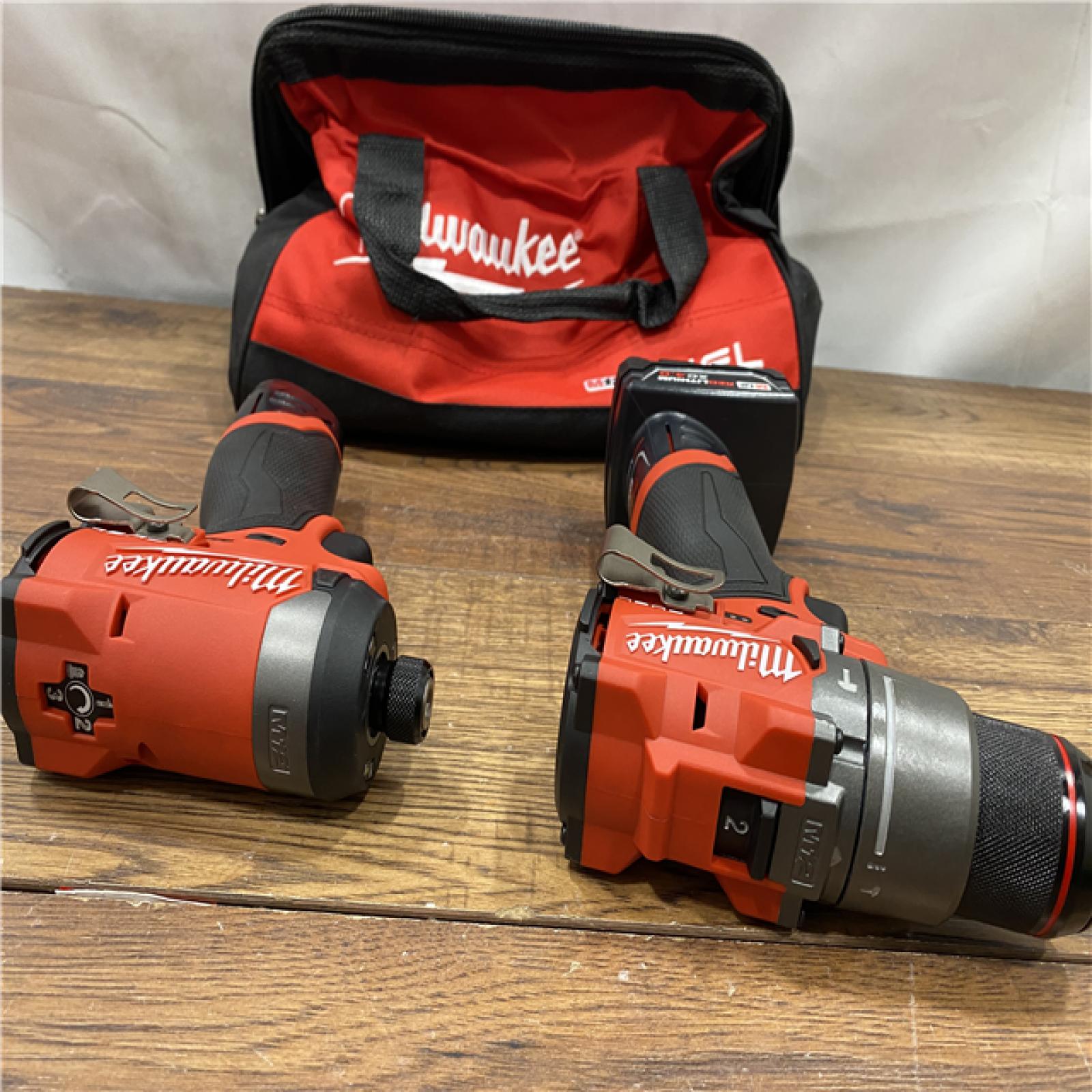 AS IS Milwaukee 2497-22 M12 Hammer Drill and Impact Combo