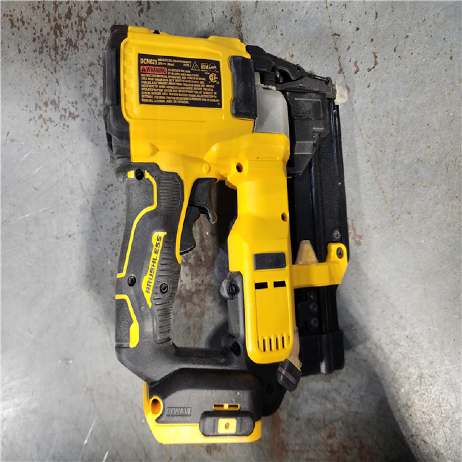 HOUSTON LOCATION - AS-IS DEWALT ATOMIC 20V MAX Lithium Ion Cordless 23 Gauge Pin Nailer Kit with 2.0Ah Battery and Charger