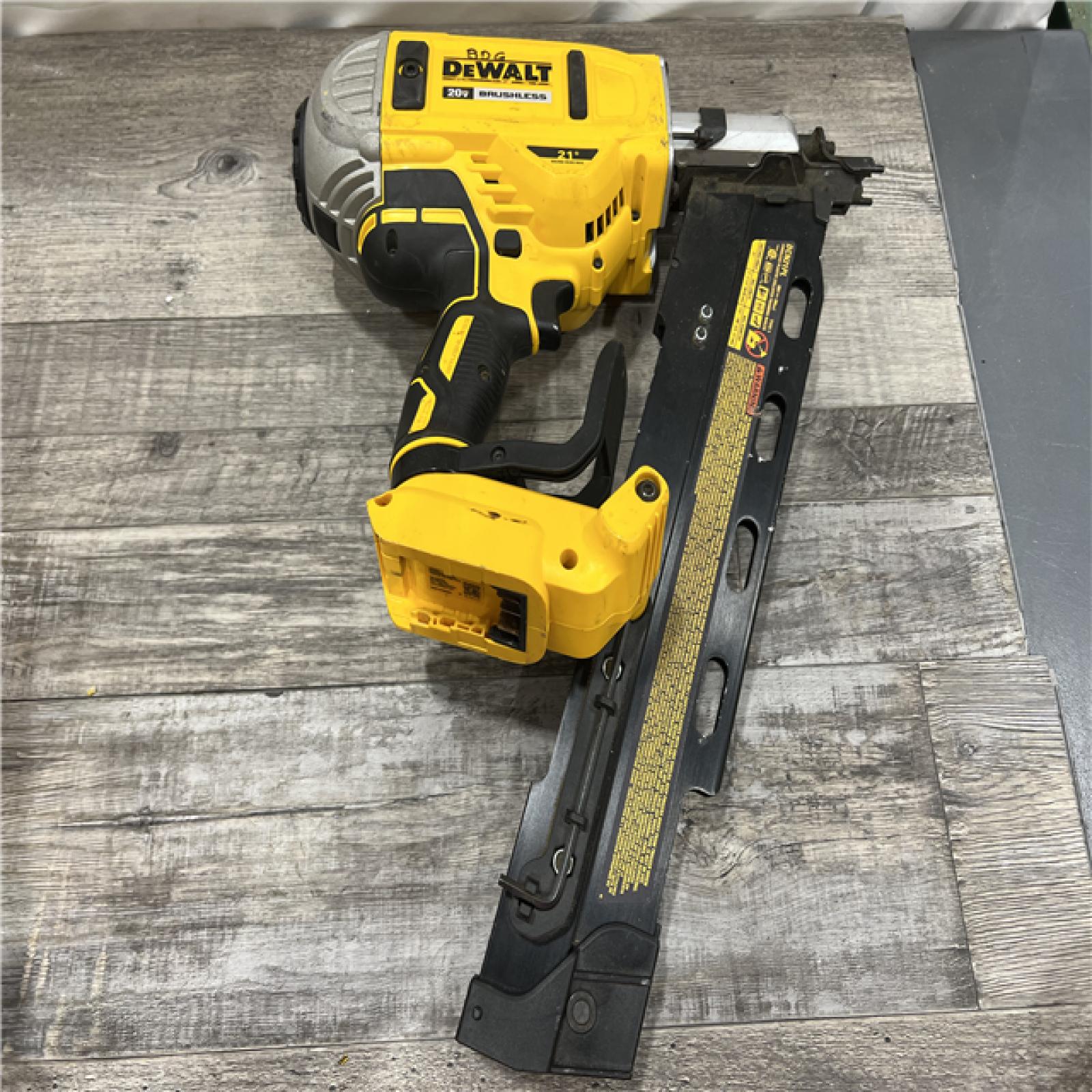 AS-IS DeWalt DCN21PLB 20V MAX 21-Degree Plastic Collated Framing Nailer (Bare Tool)