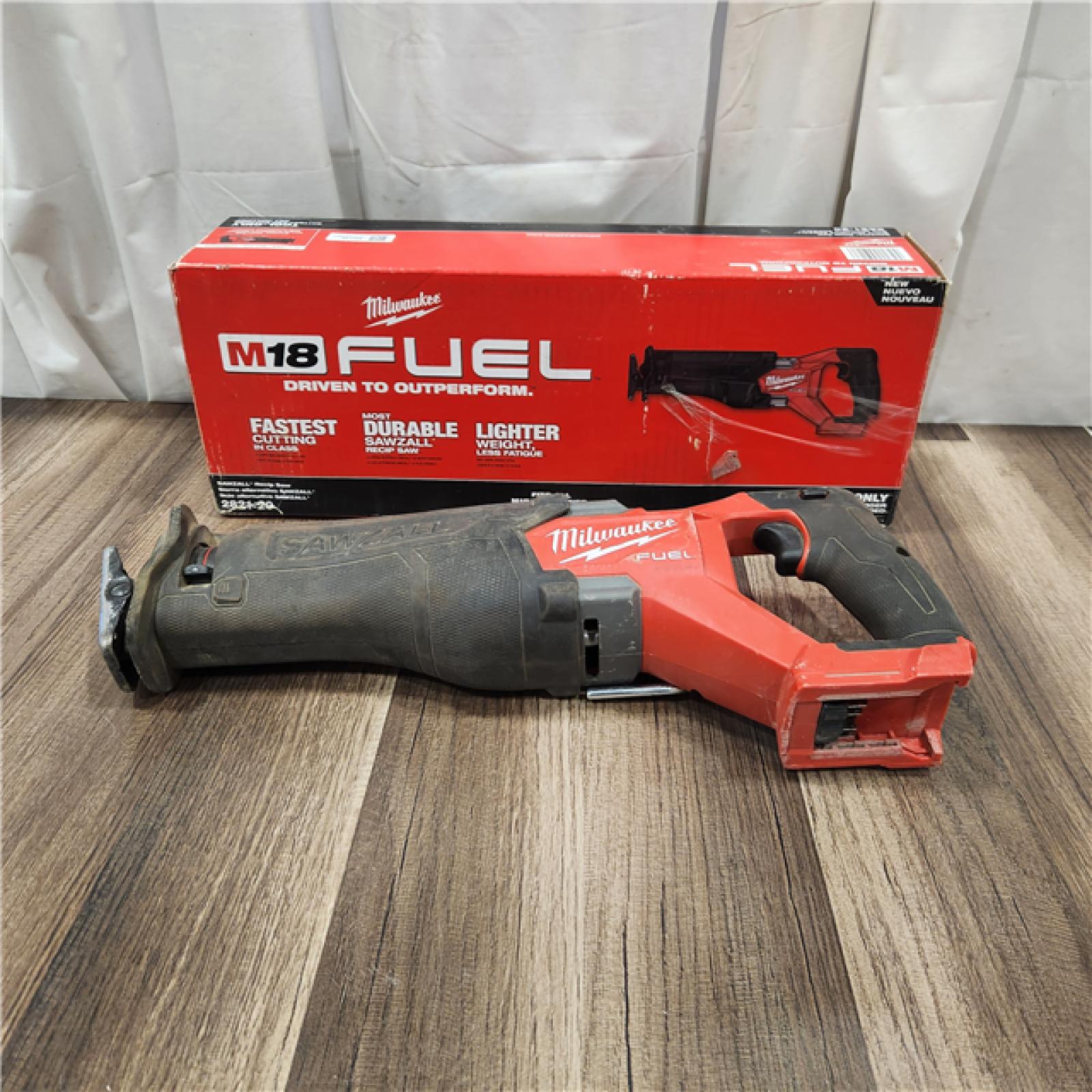 AS IS Milwaukee M18 18V Fuel Sawzall 1-1/4  Reciprocating Saw Cordless Lithium-Ion Brushless 2821-20