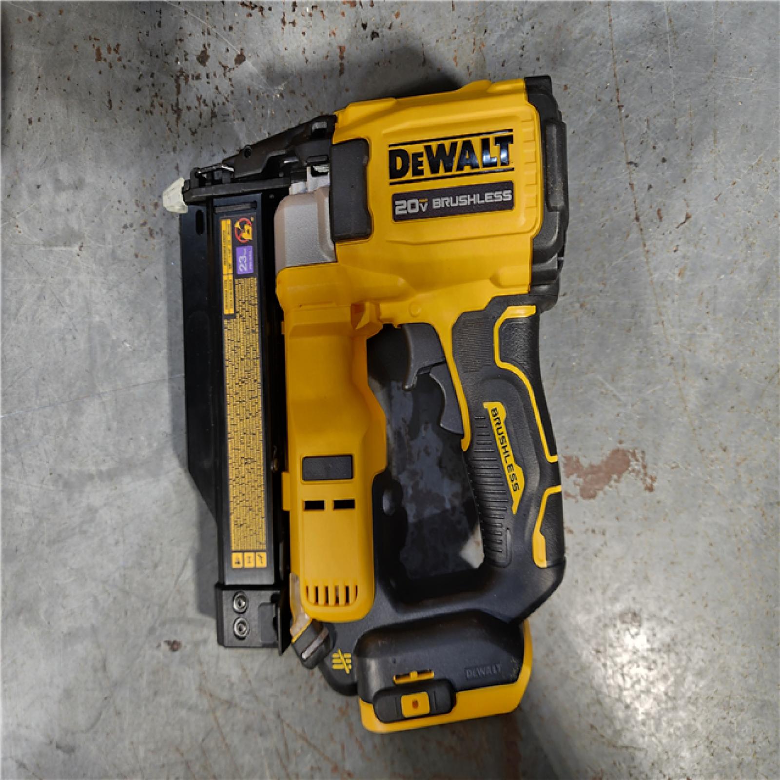 HOUSTON LOCATION - AS-IS DEWALT ATOMIC 20V MAX Lithium Ion Cordless 23 Gauge Pin Nailer Kit with 2.0Ah Battery and Charger