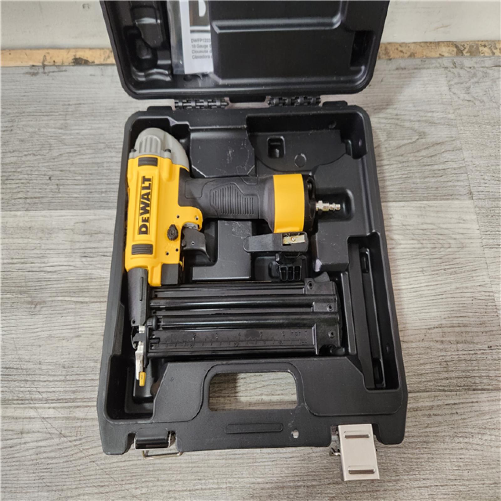 Phoenix Location DEWALT 18-Gauge Pneumatic Brad Nailer