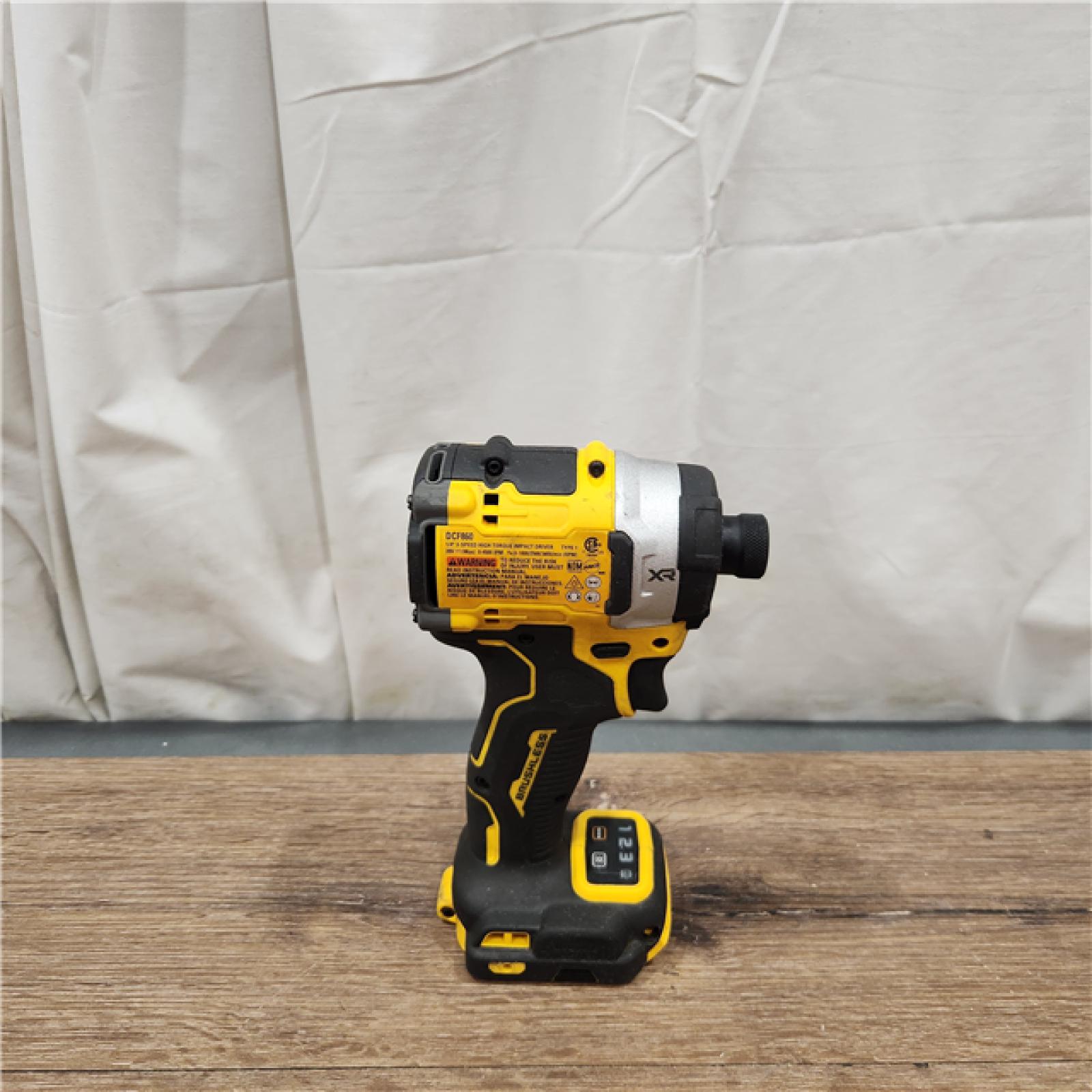 AS-IS Shell 20v Max Xr Impact Driver