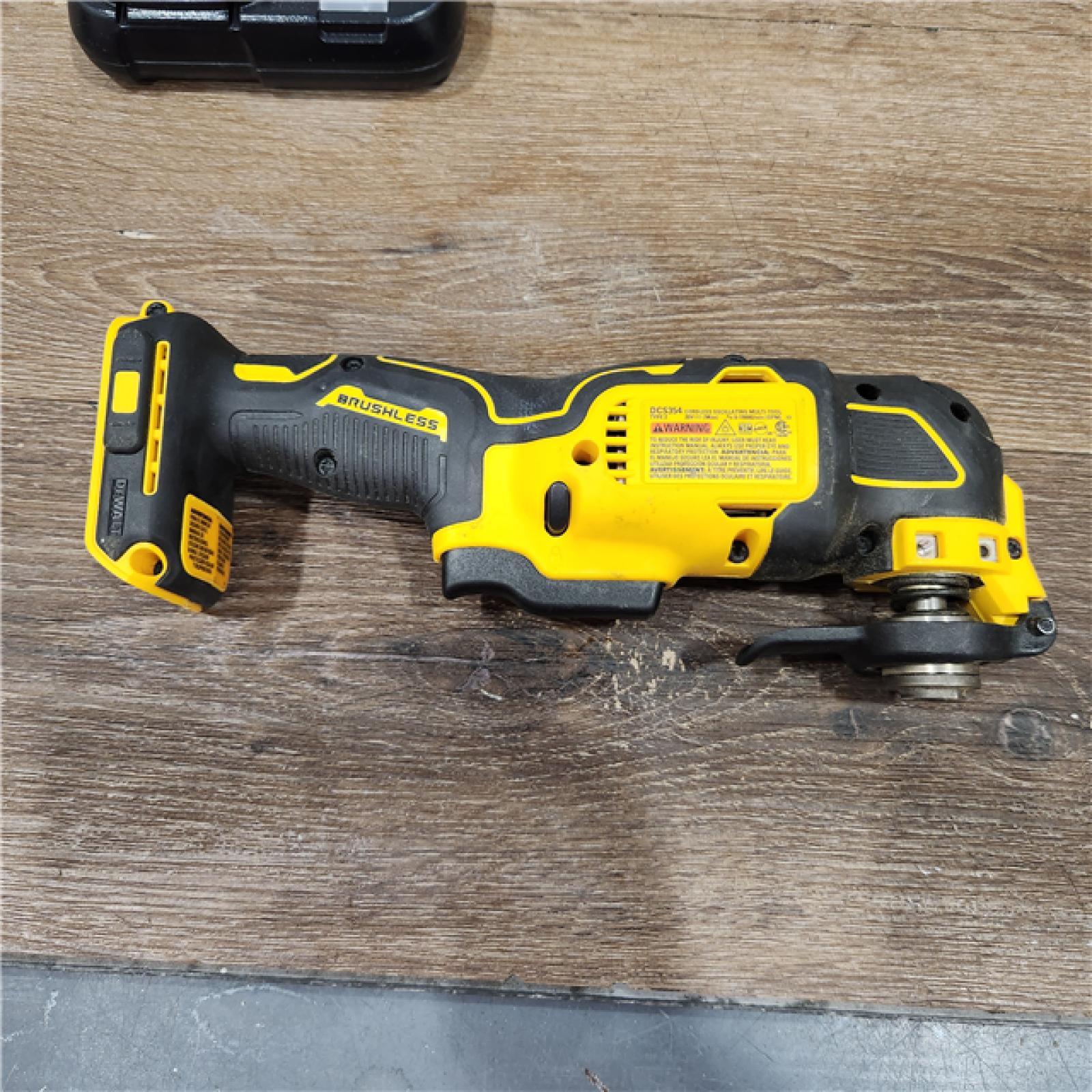 AS-IS DeWalt DCS354D1 20V Cordless Oscillating Multi-Tool with Battery and Charger